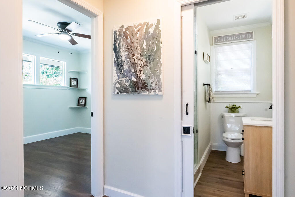 1946 Washington Street