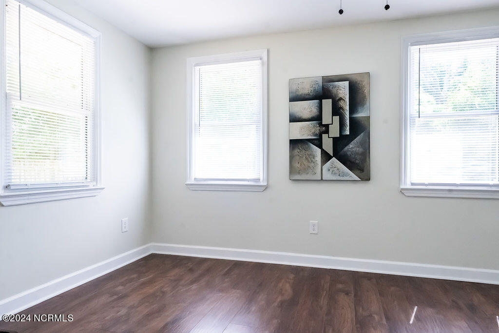 1946 Washington Street