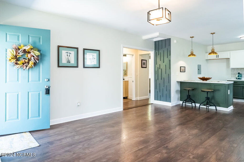 1946 Washington Street