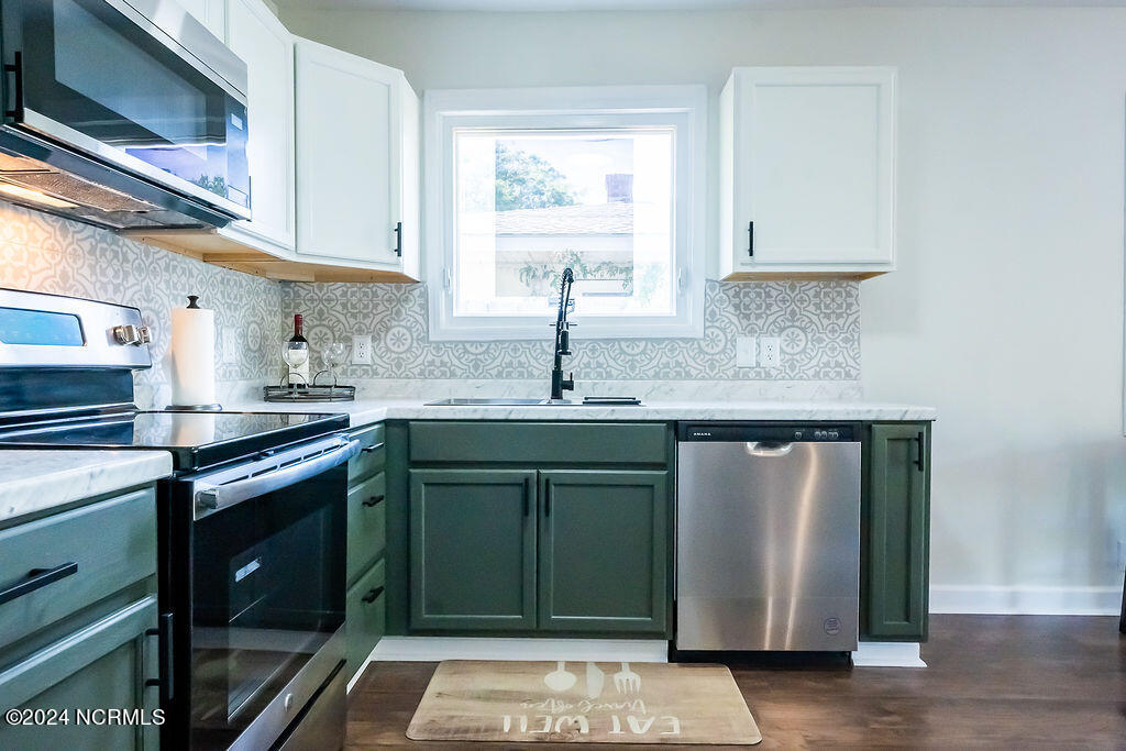 1946 Washington Street