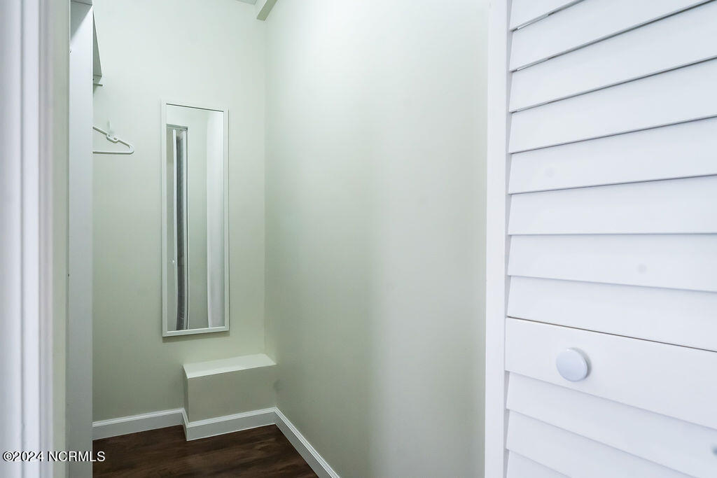 1946 Washington Street