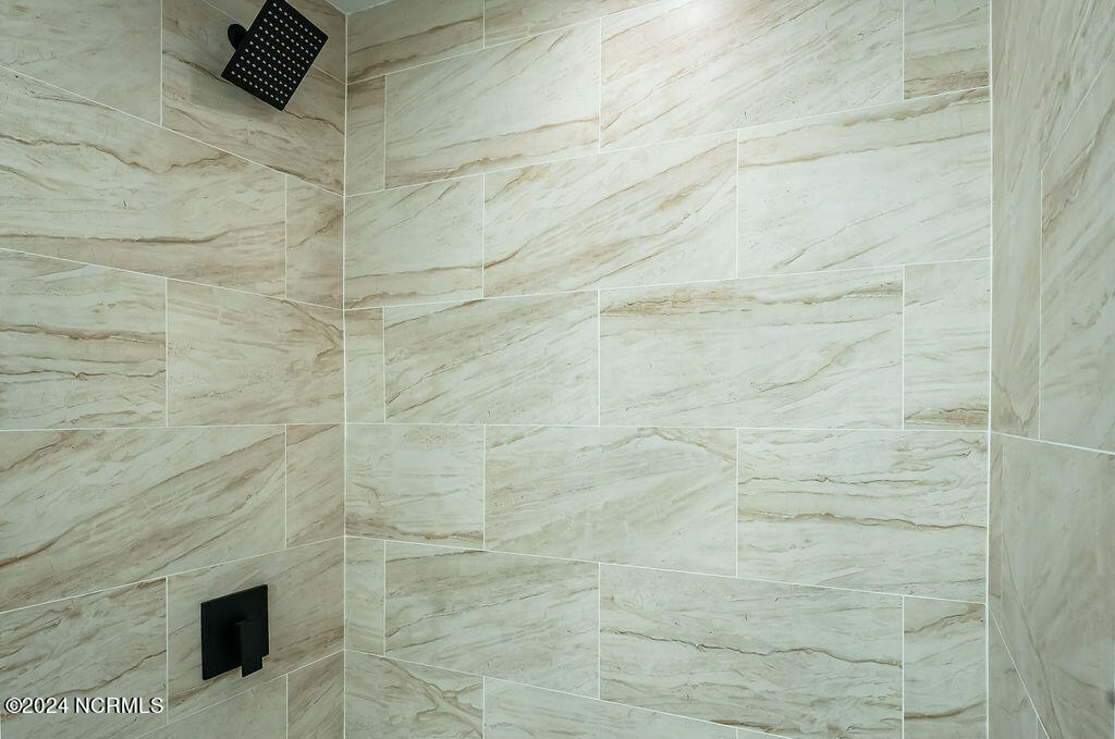 1946 Washington Street