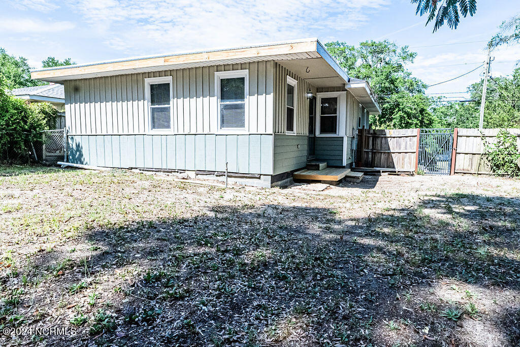 1946 Washington Street