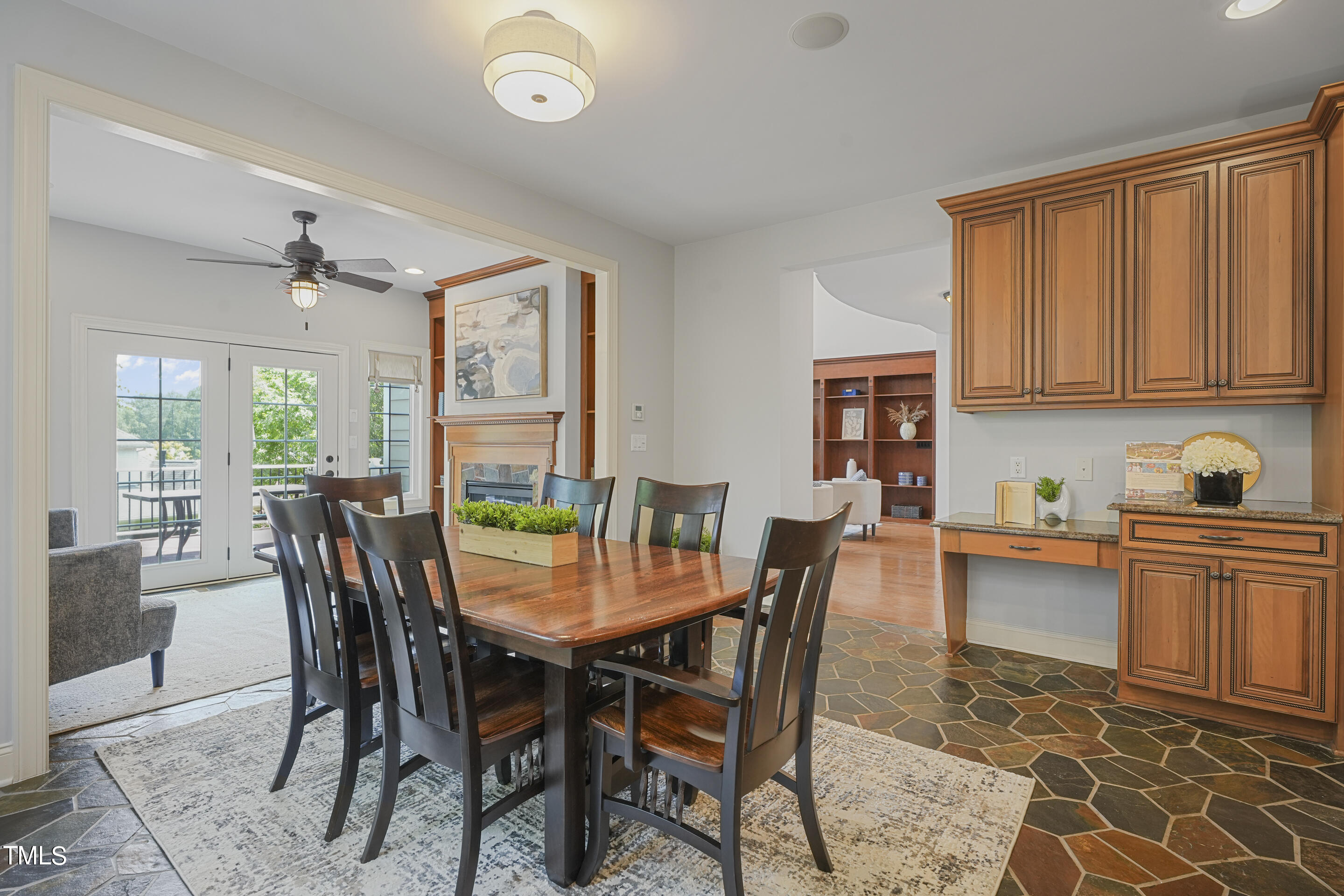 401 S Bend Drive