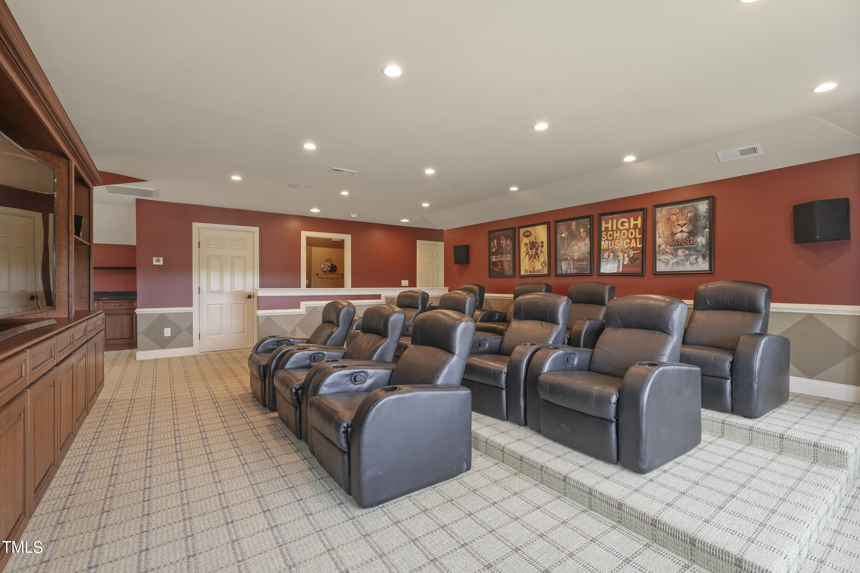 401 S Bend Drive