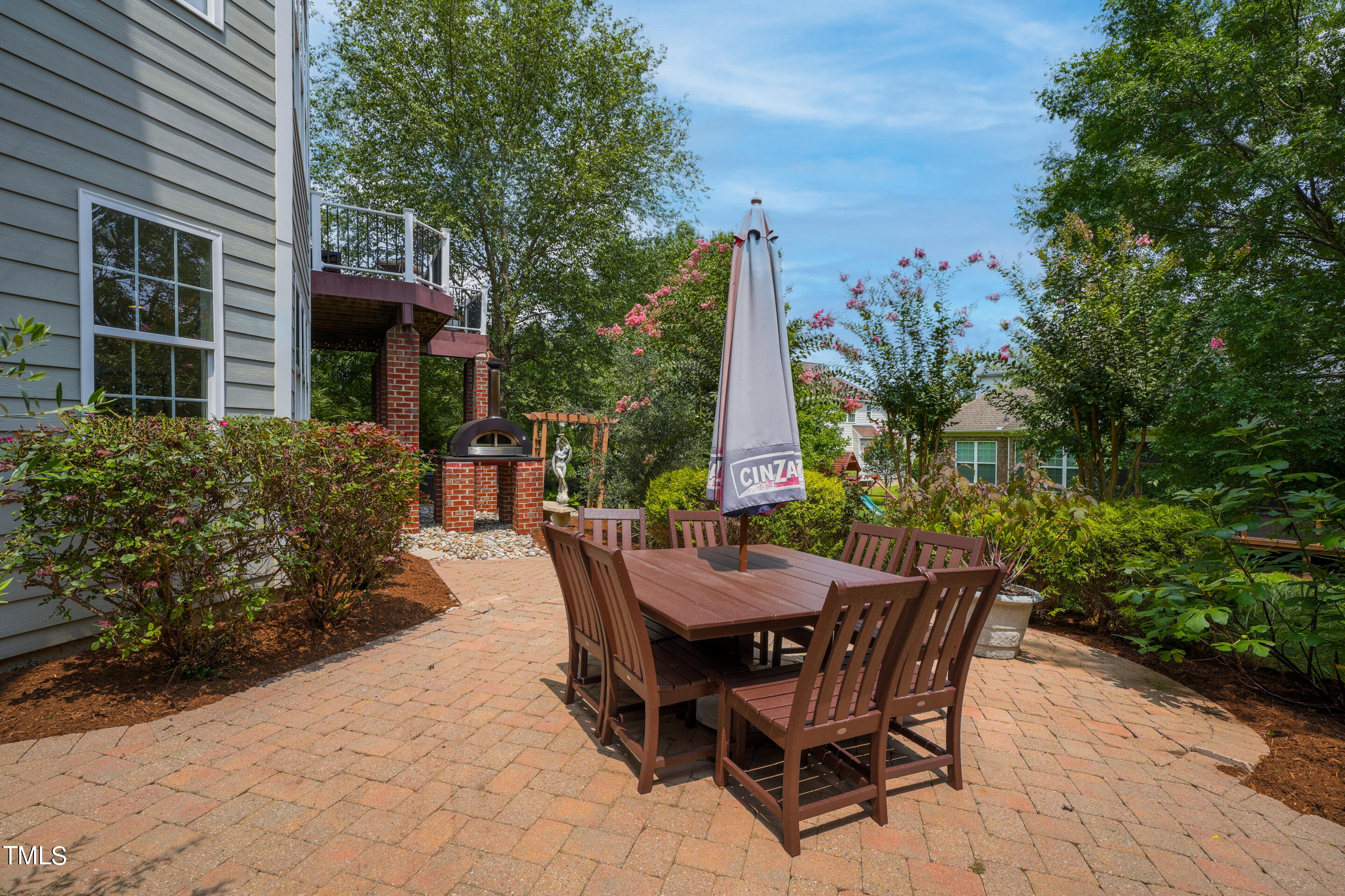 401 S Bend Drive