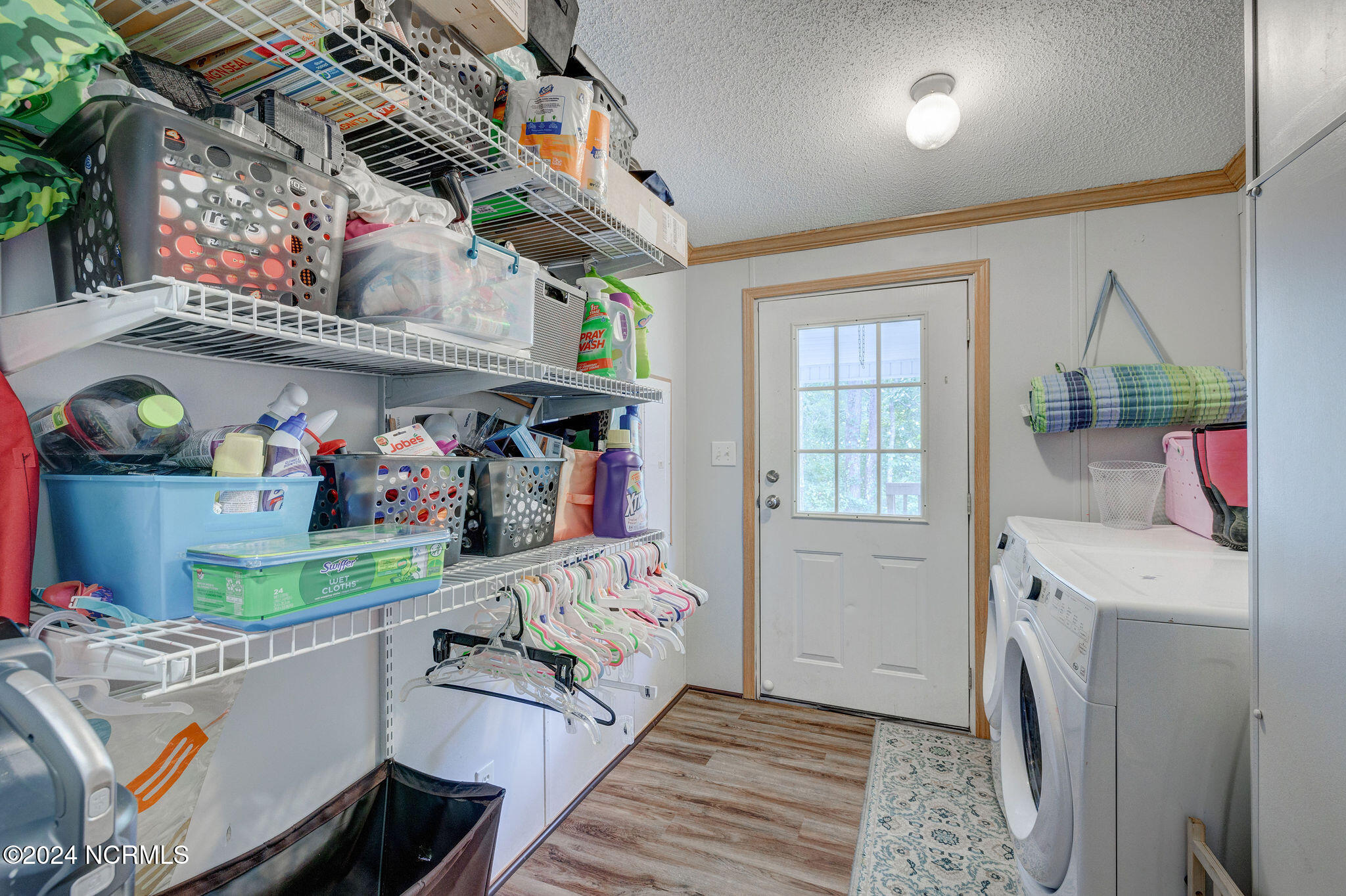 220 Groves Point Circle