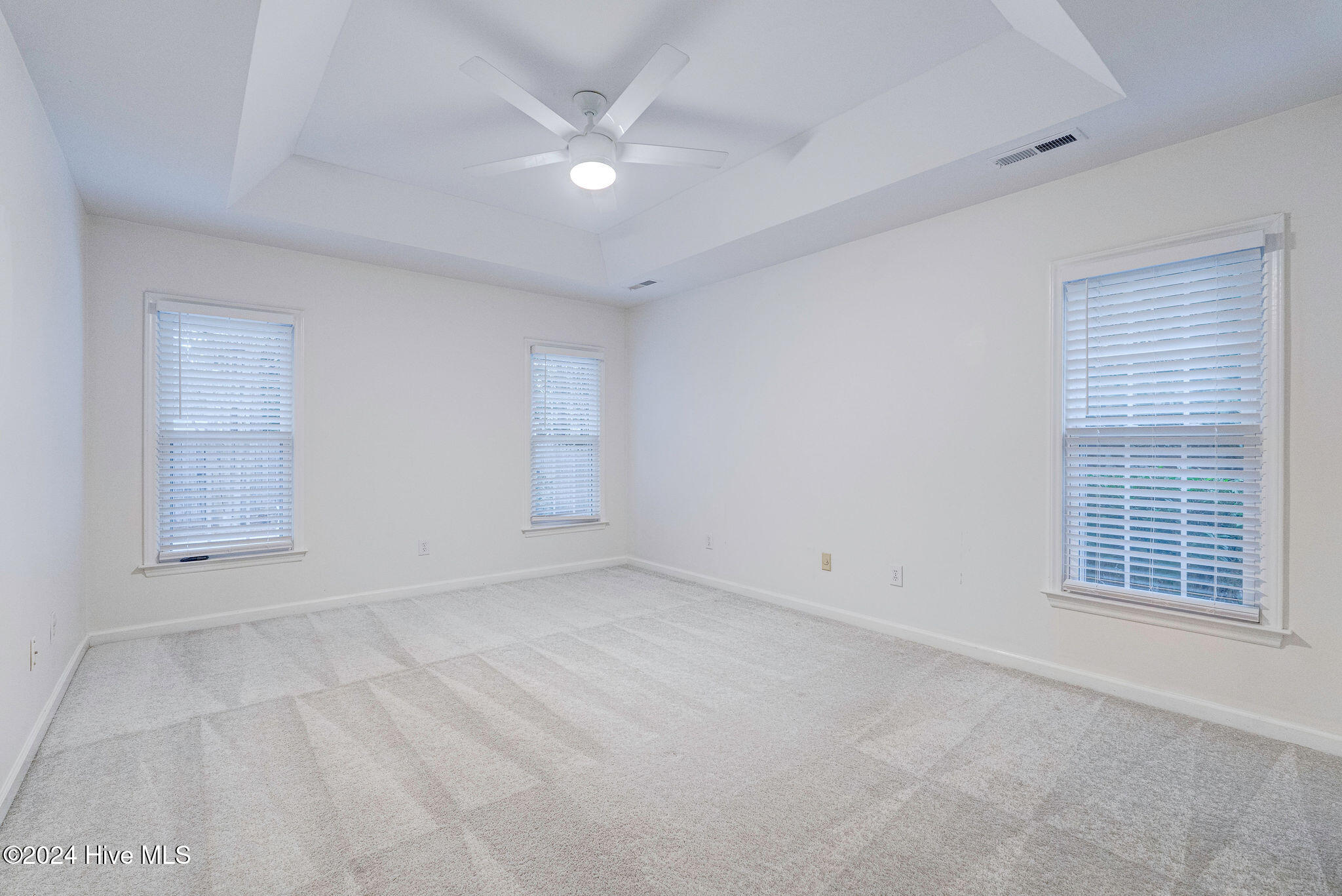 4925 Crosswinds Drive