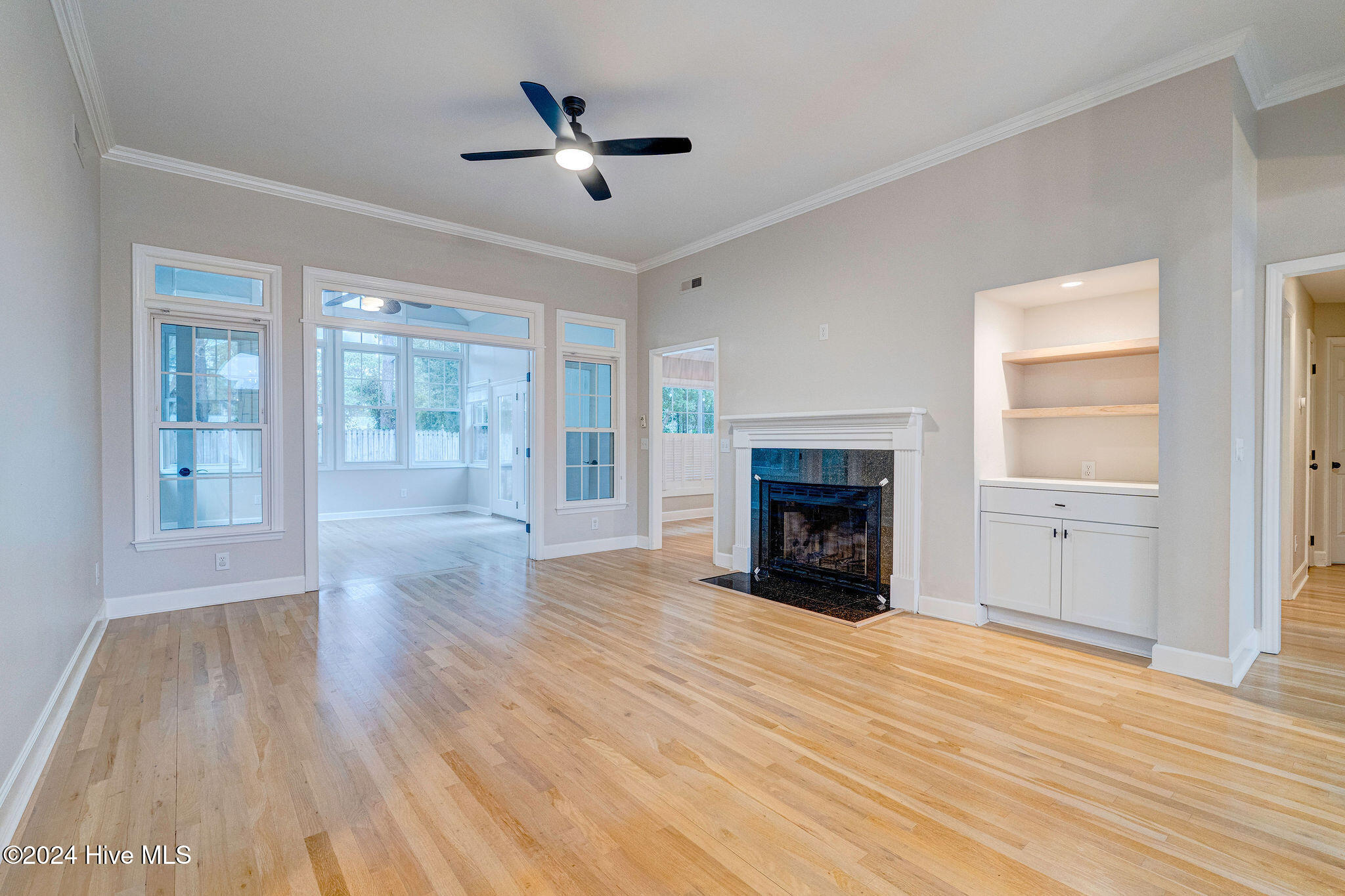 4925 Crosswinds Drive