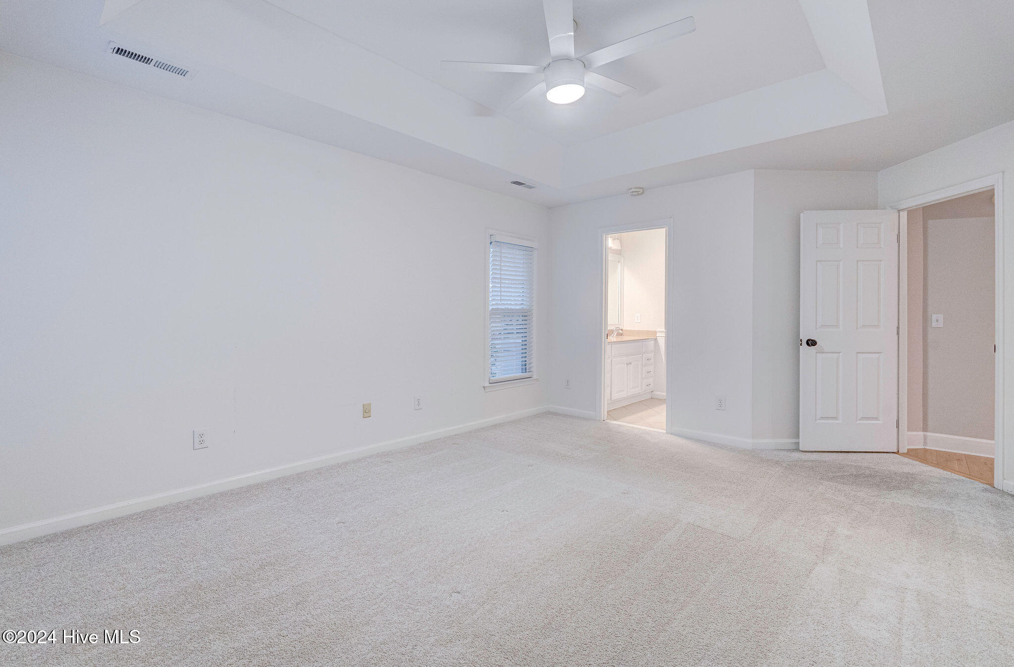 4925 Crosswinds Drive