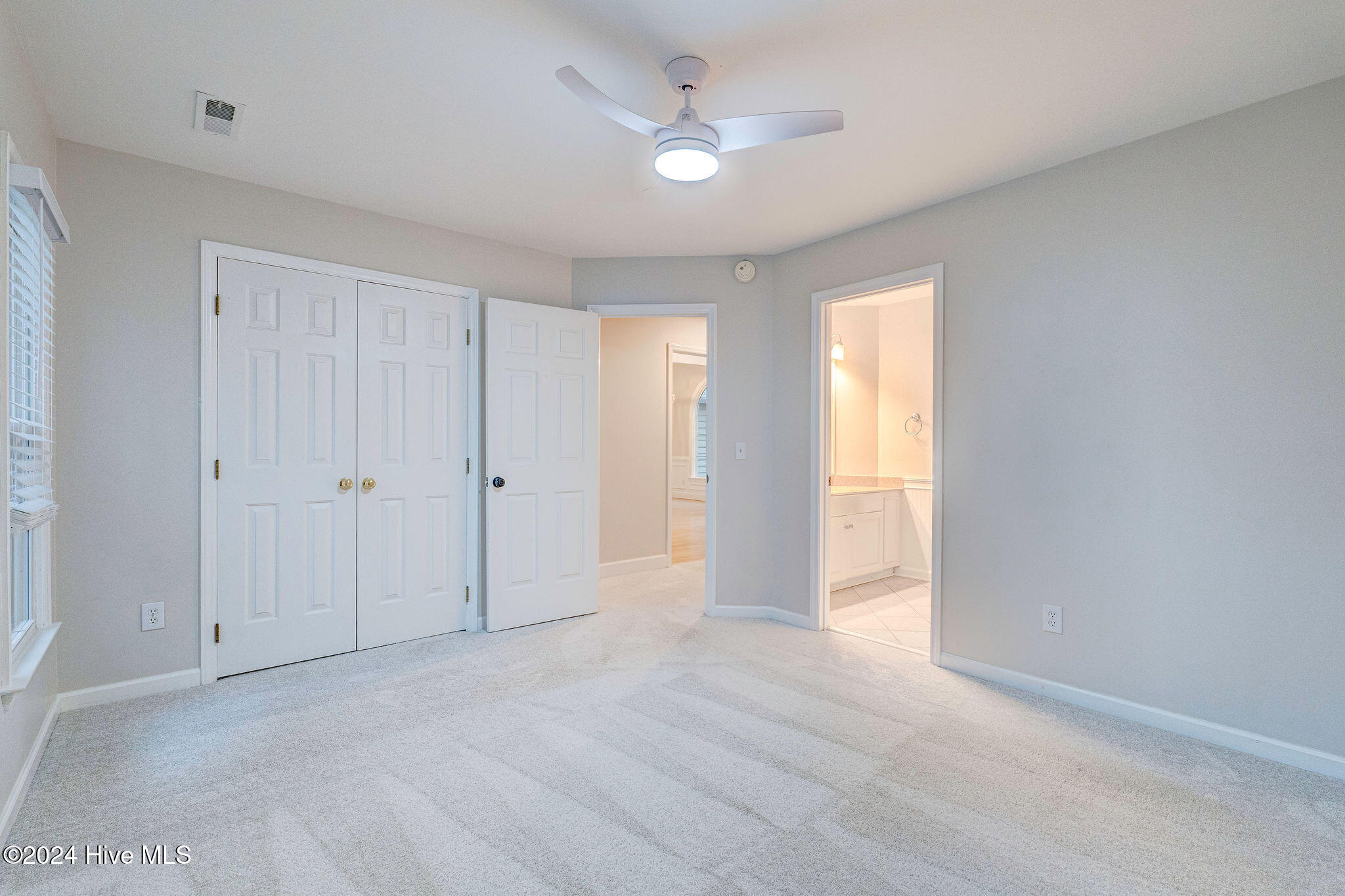 4925 Crosswinds Drive