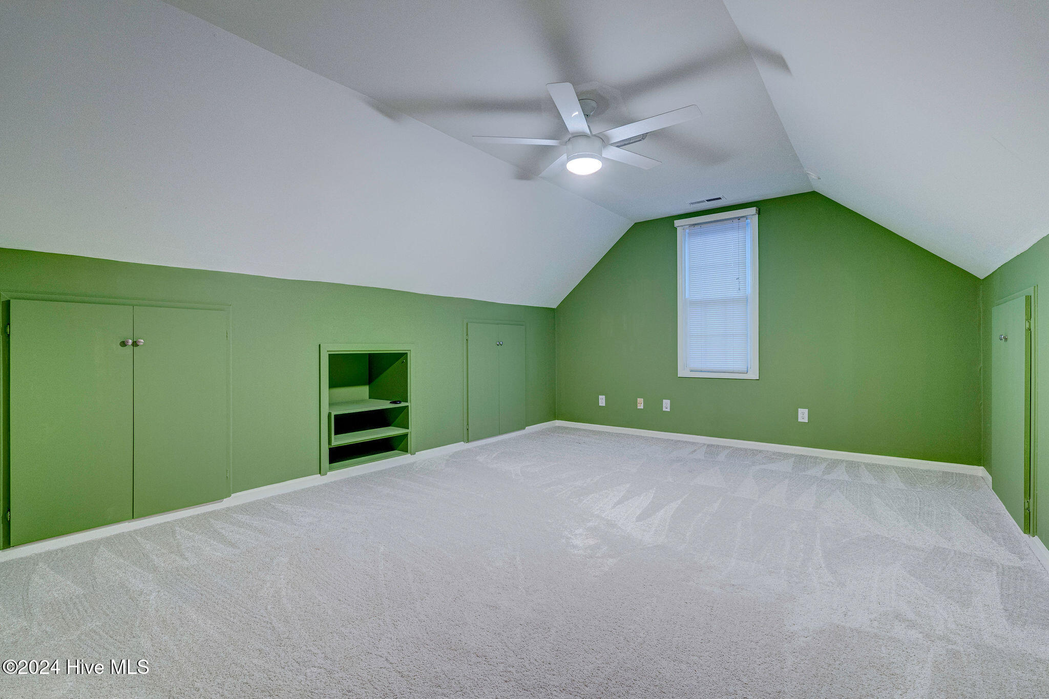 4925 Crosswinds Drive