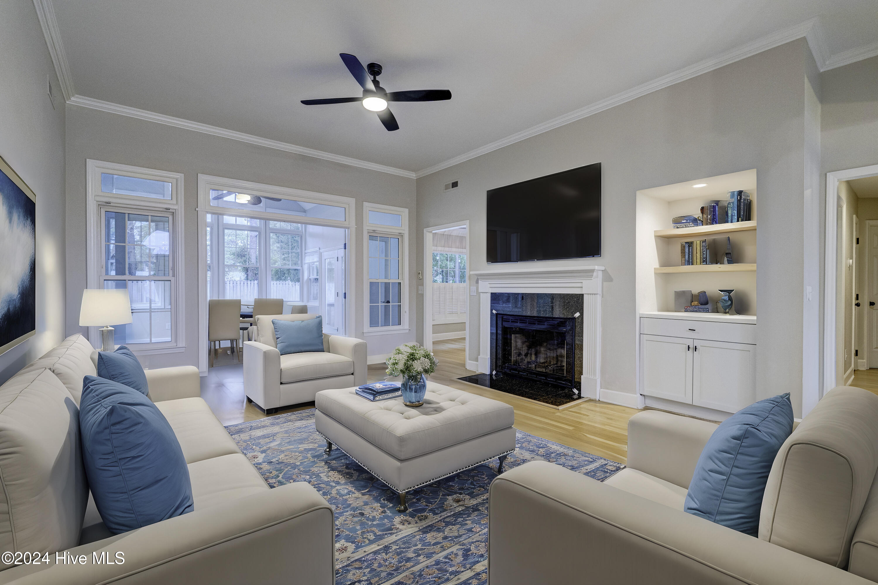 4925 Crosswinds Drive