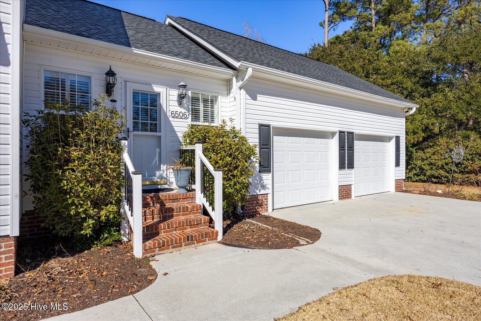 6506 Walden Pond Lane