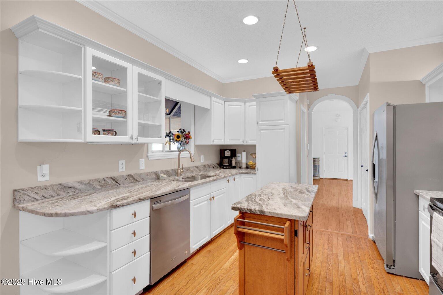 6506 Walden Pond Lane