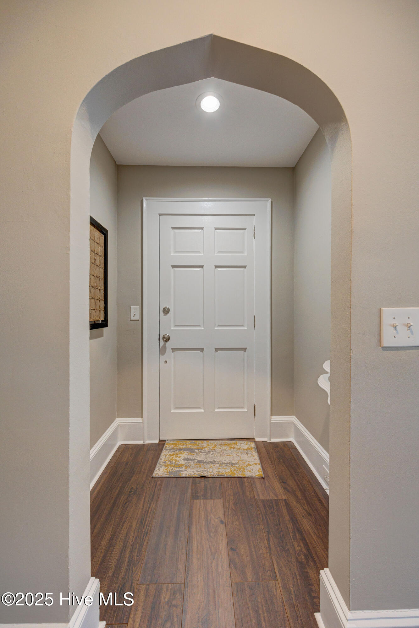 2153 Washington Street