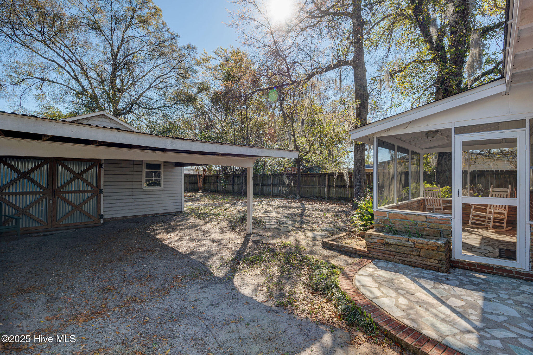 2153 Washington Street