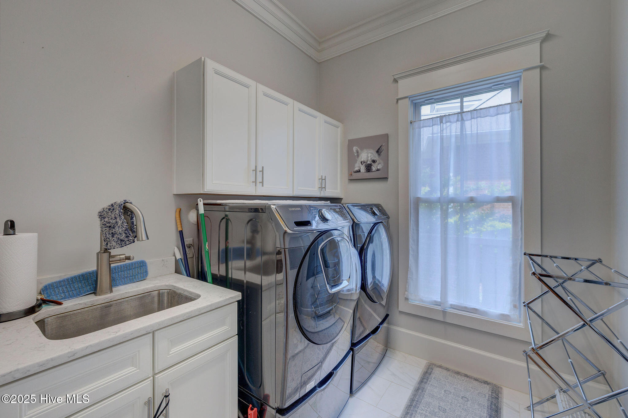 1605 S Moorings Drive