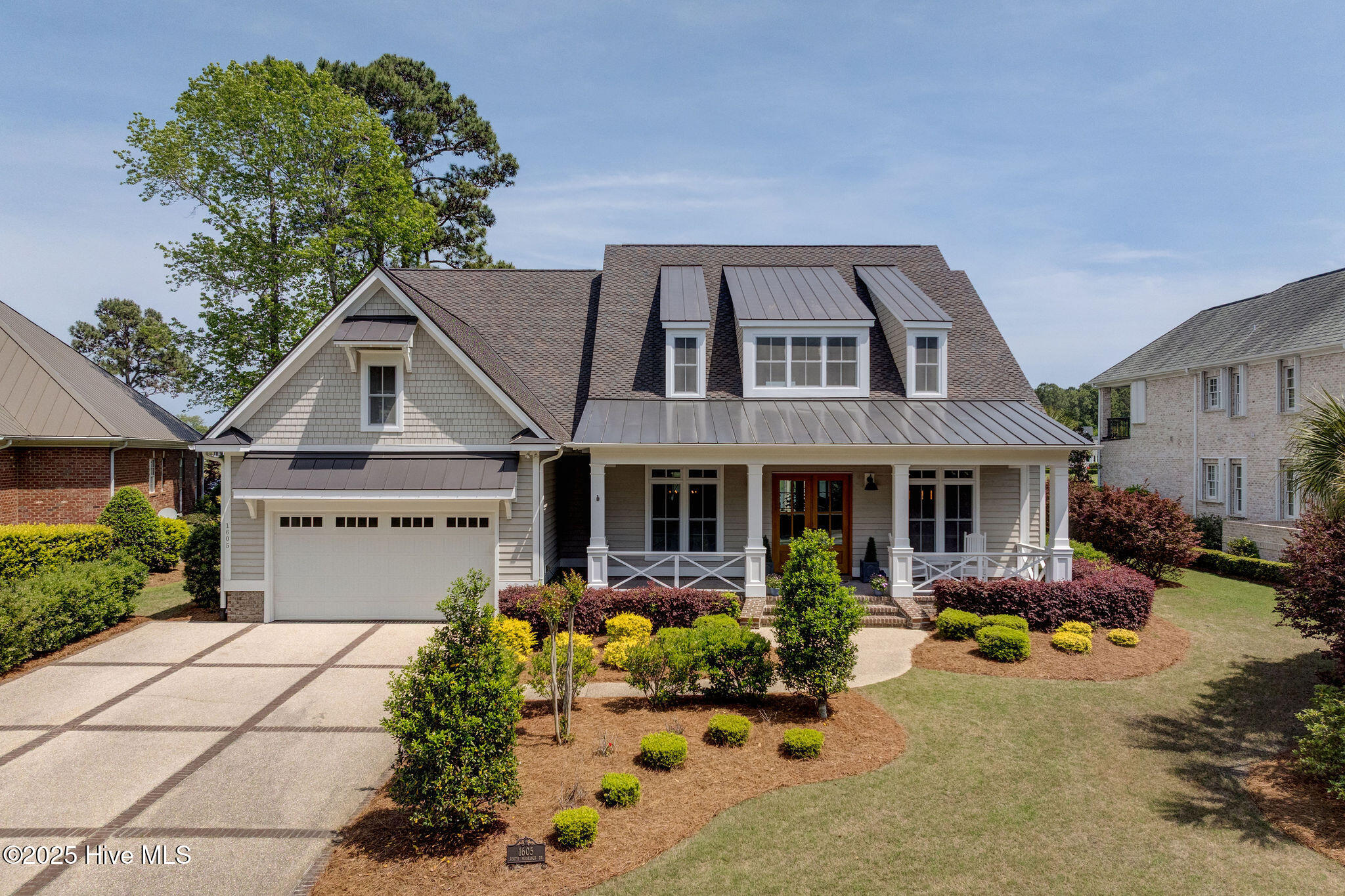 1605 S Moorings Drive