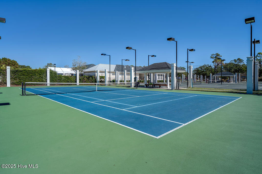 1605 S Moorings Drive