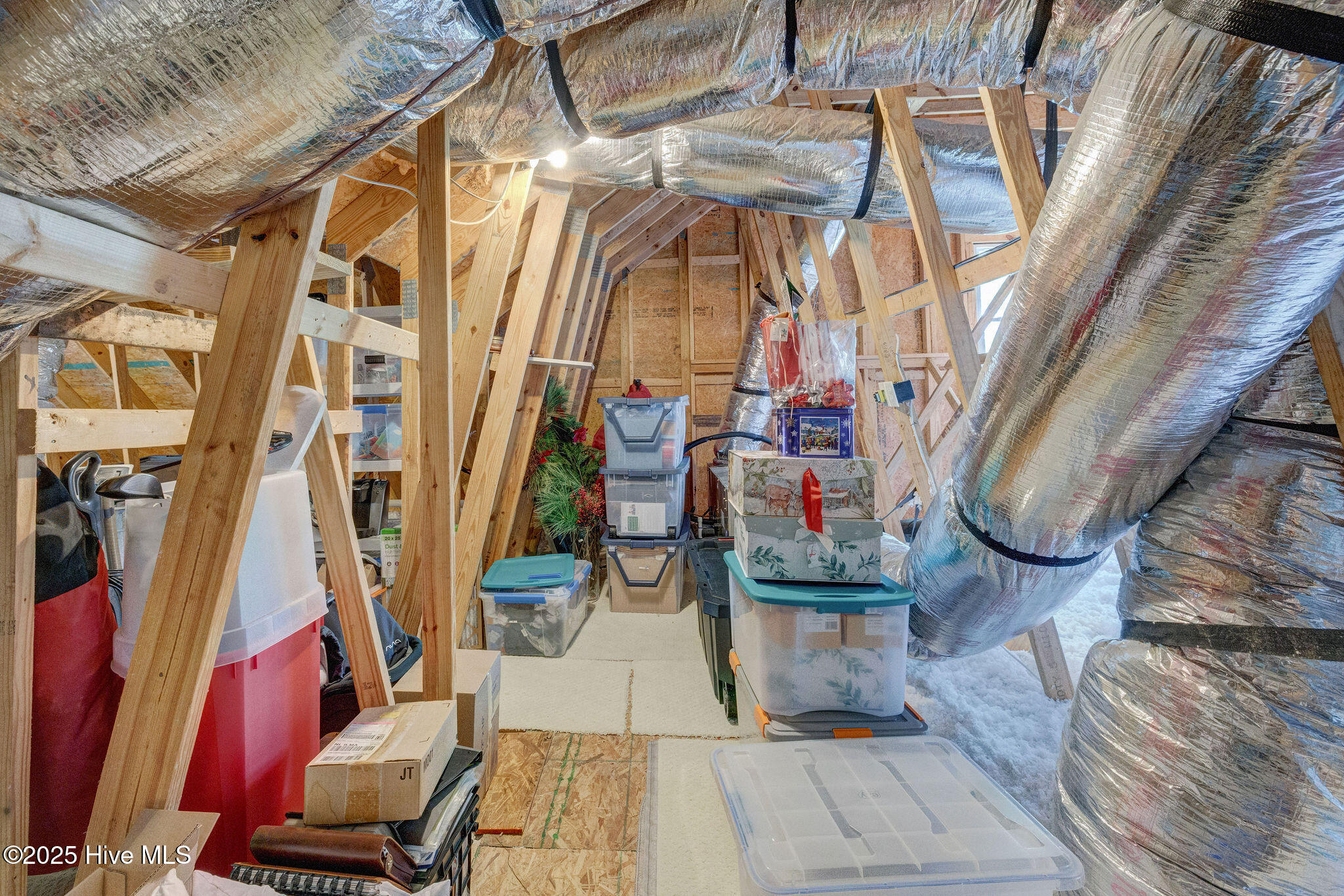 1605 S Moorings Drive