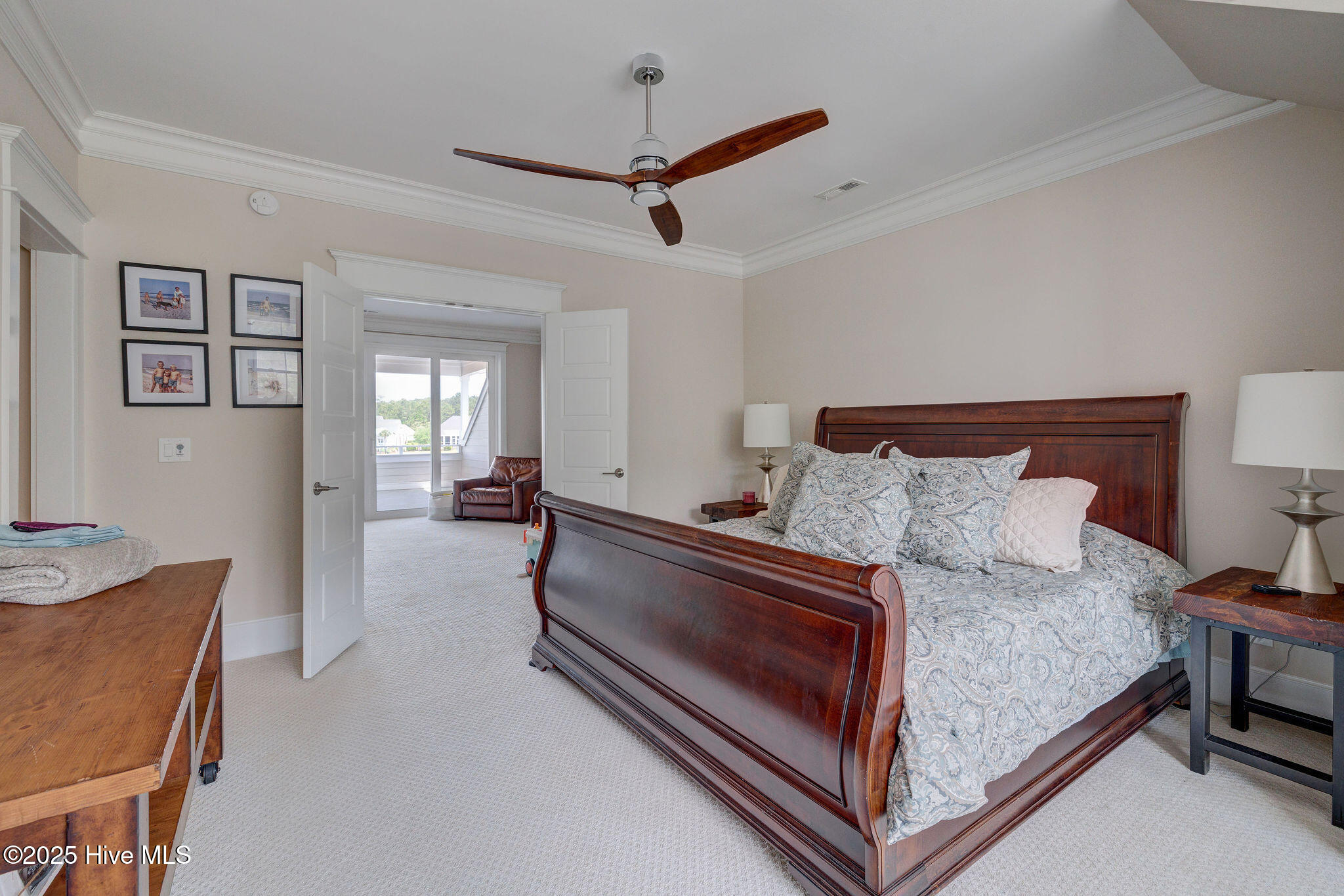 1605 S Moorings Drive