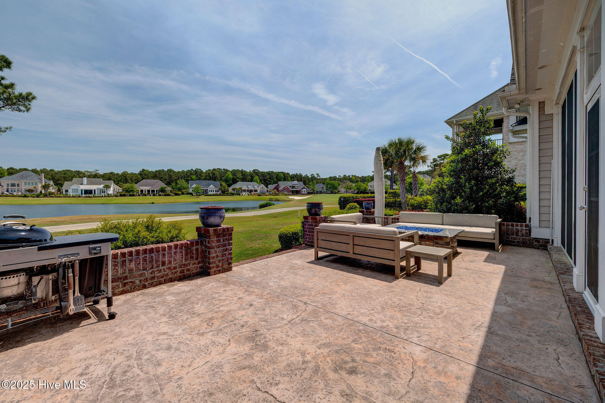 1605 S Moorings Drive