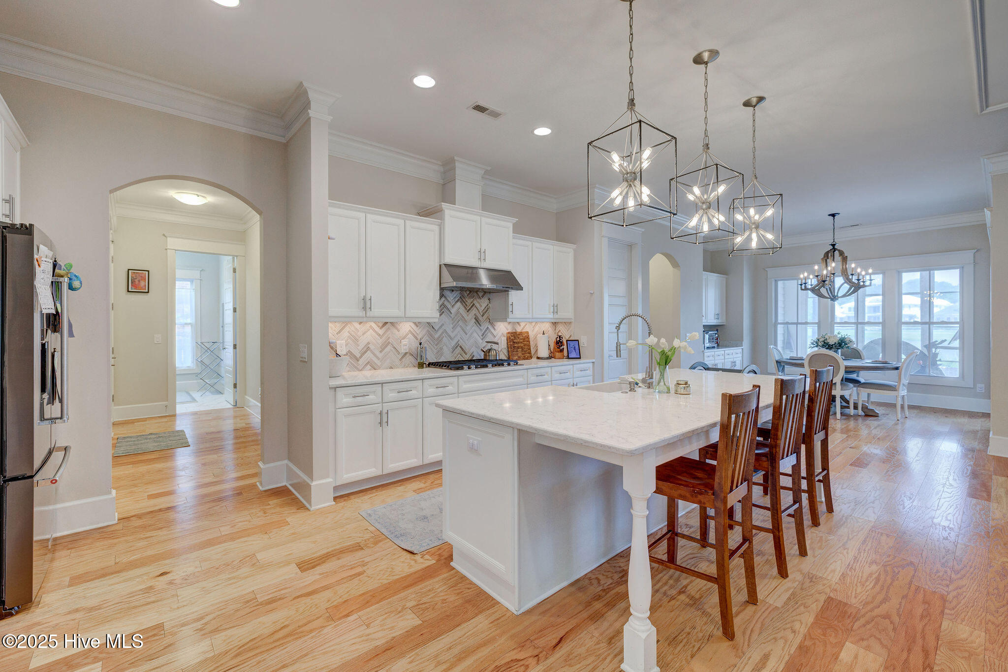 1605 S Moorings Drive