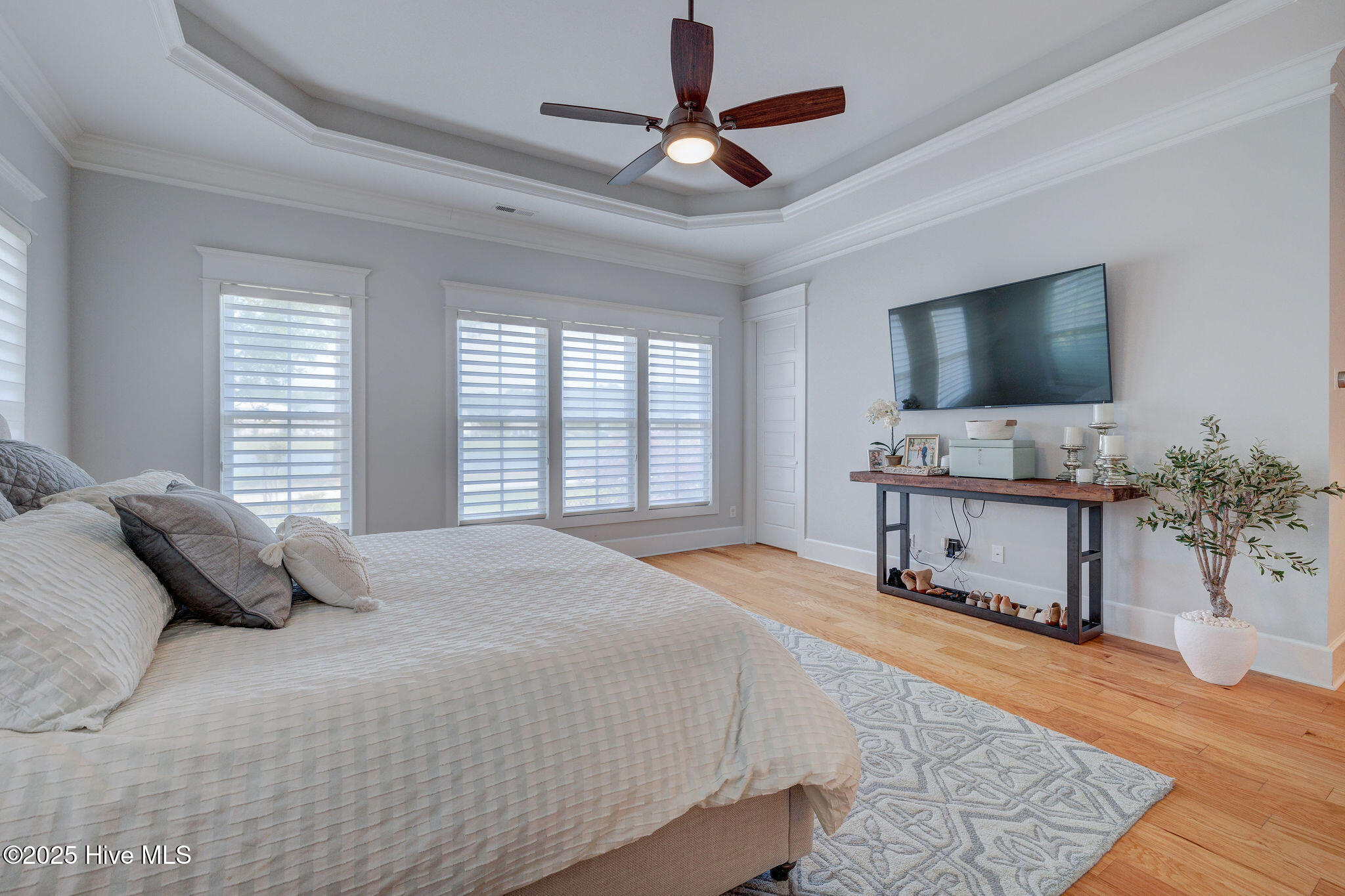 1605 S Moorings Drive