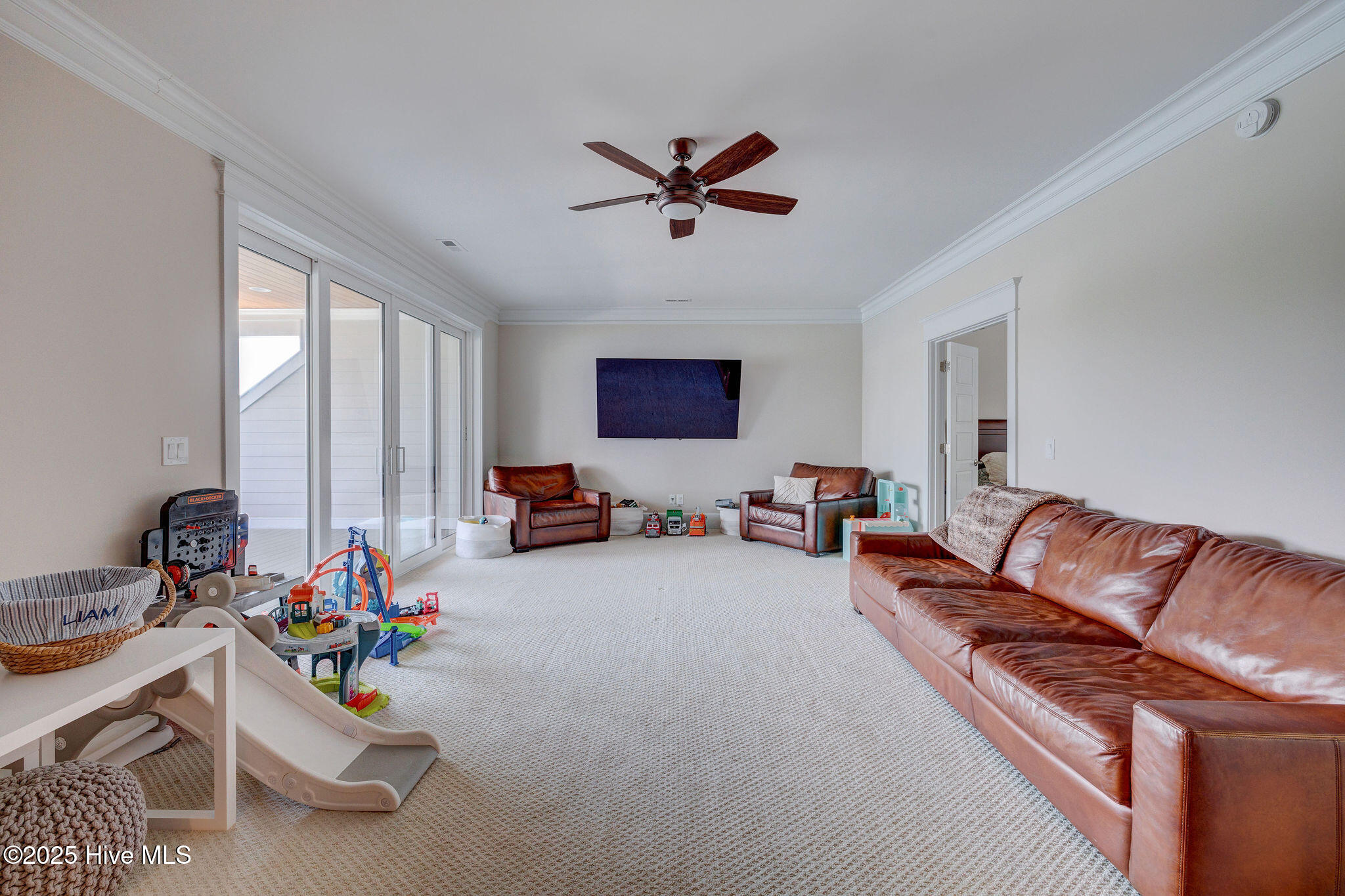 1605 S Moorings Drive