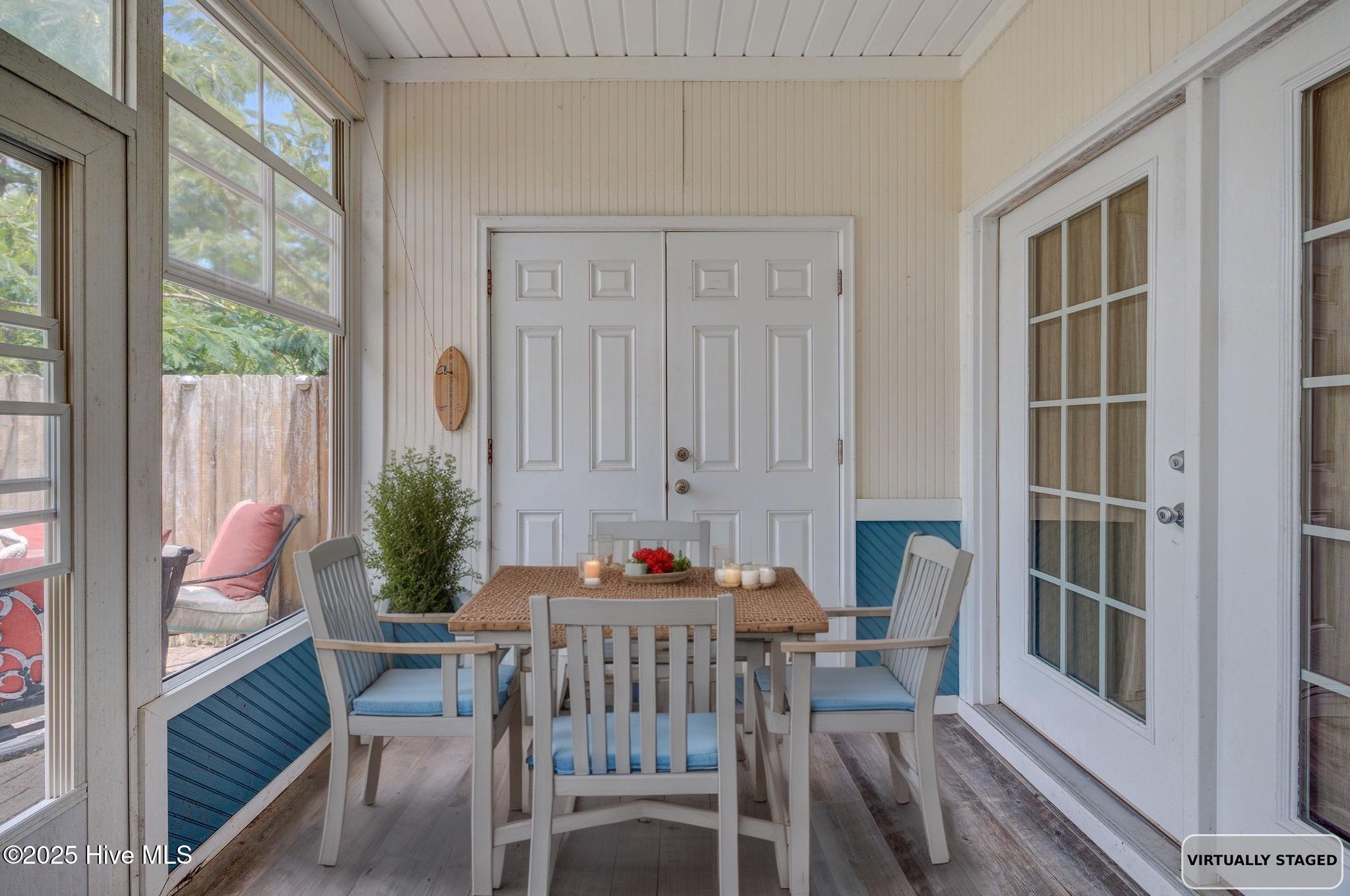 613 Saint Vincent Drive