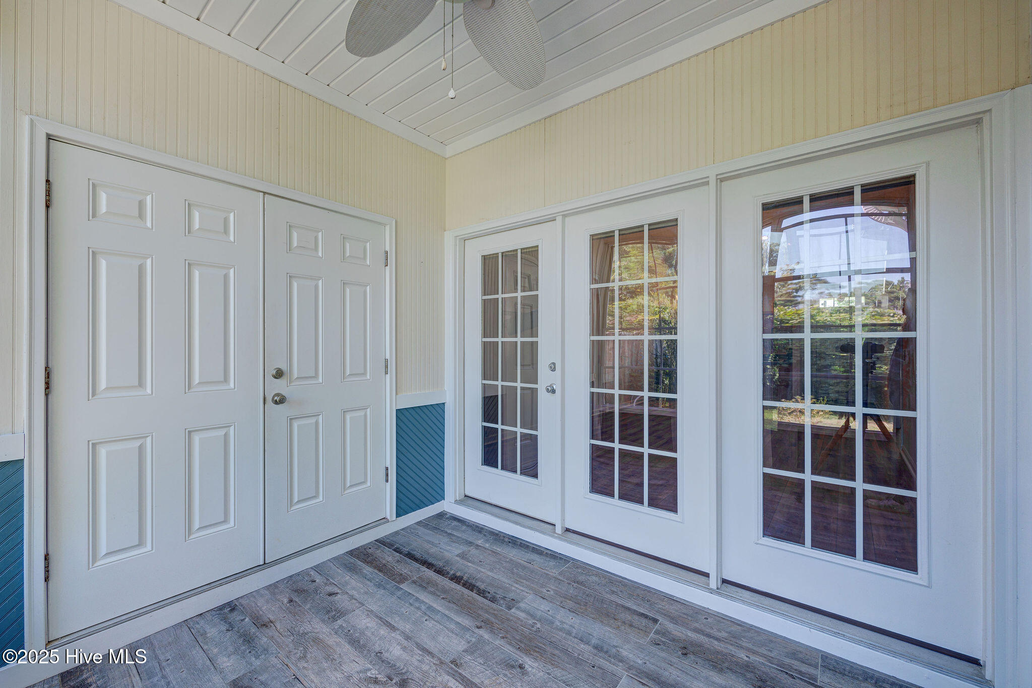 613 Saint Vincent Drive