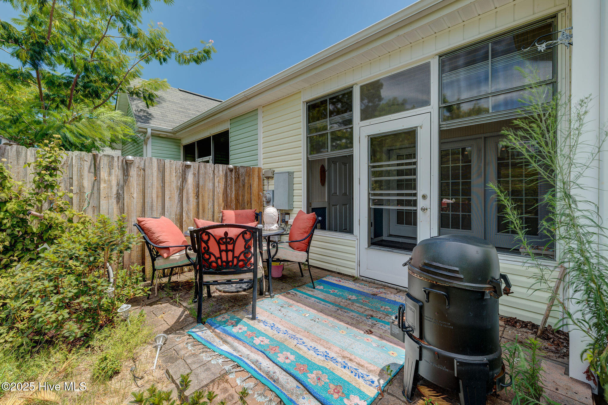 613 Saint Vincent Drive