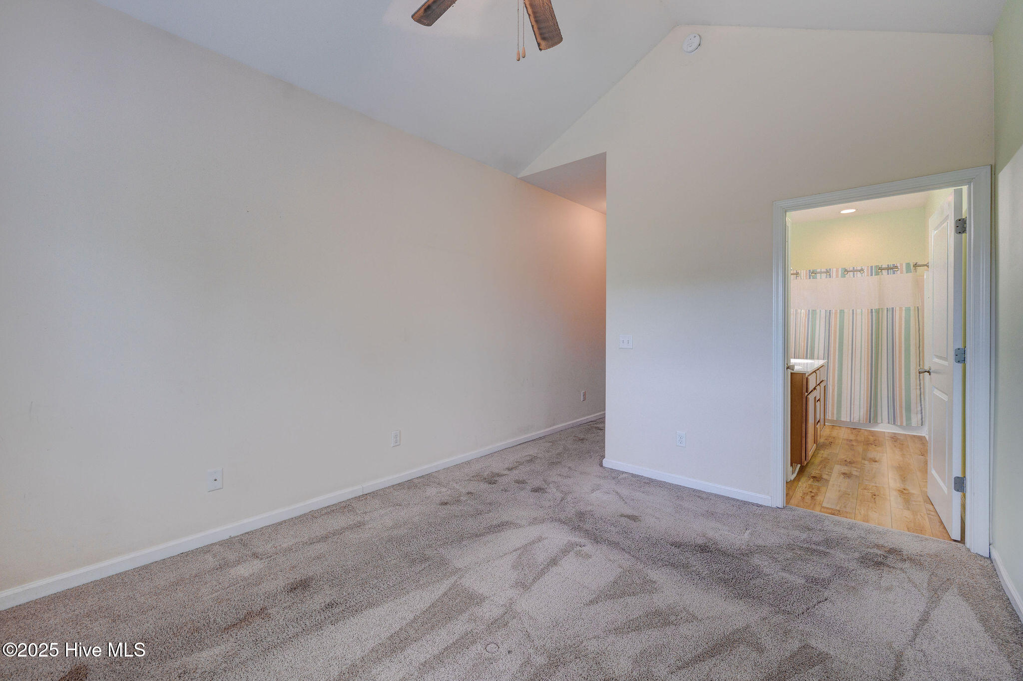 613 Saint Vincent Drive