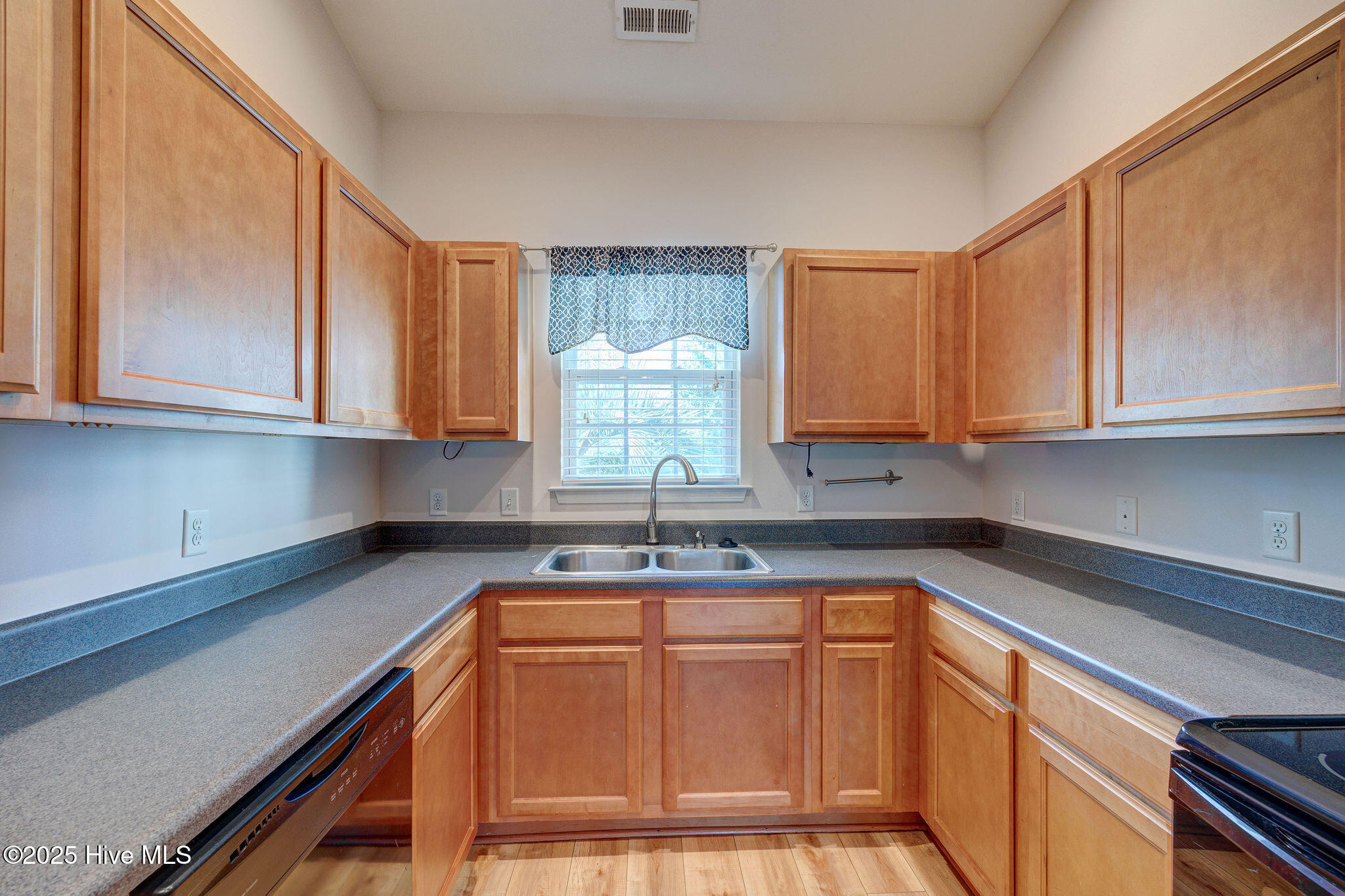 613 Saint Vincent Drive