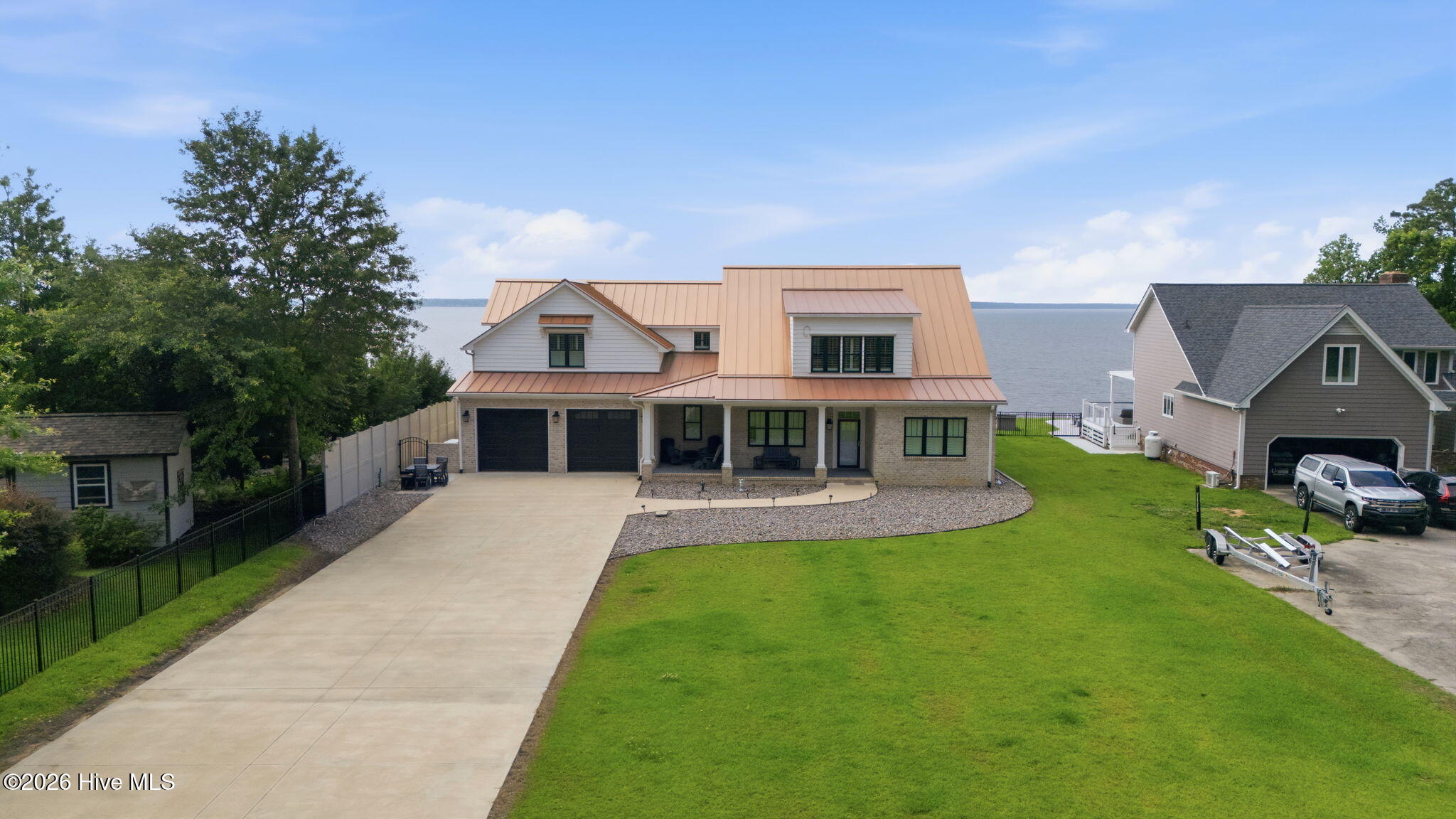 685 Raymond Road
