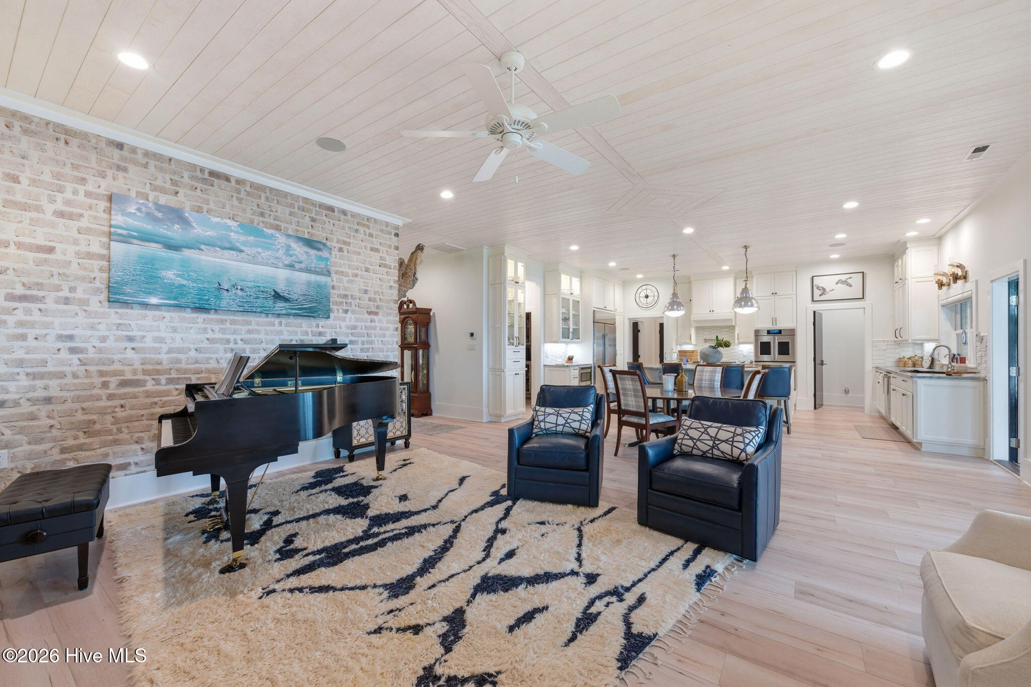 685 Raymond Road