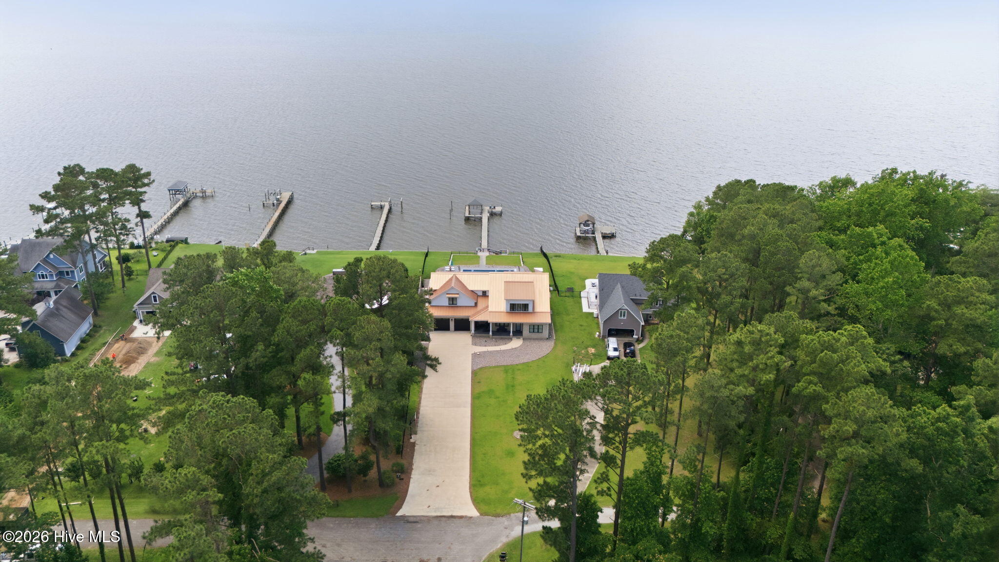 685 Raymond Road