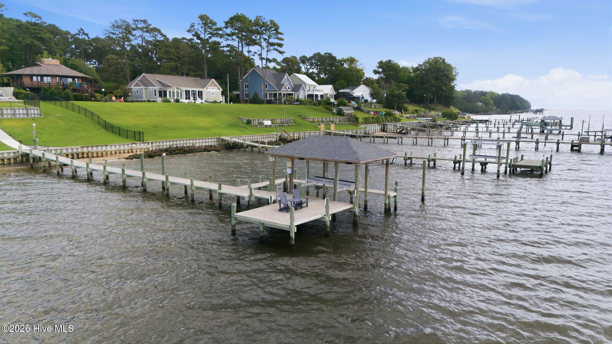 685 Raymond Road