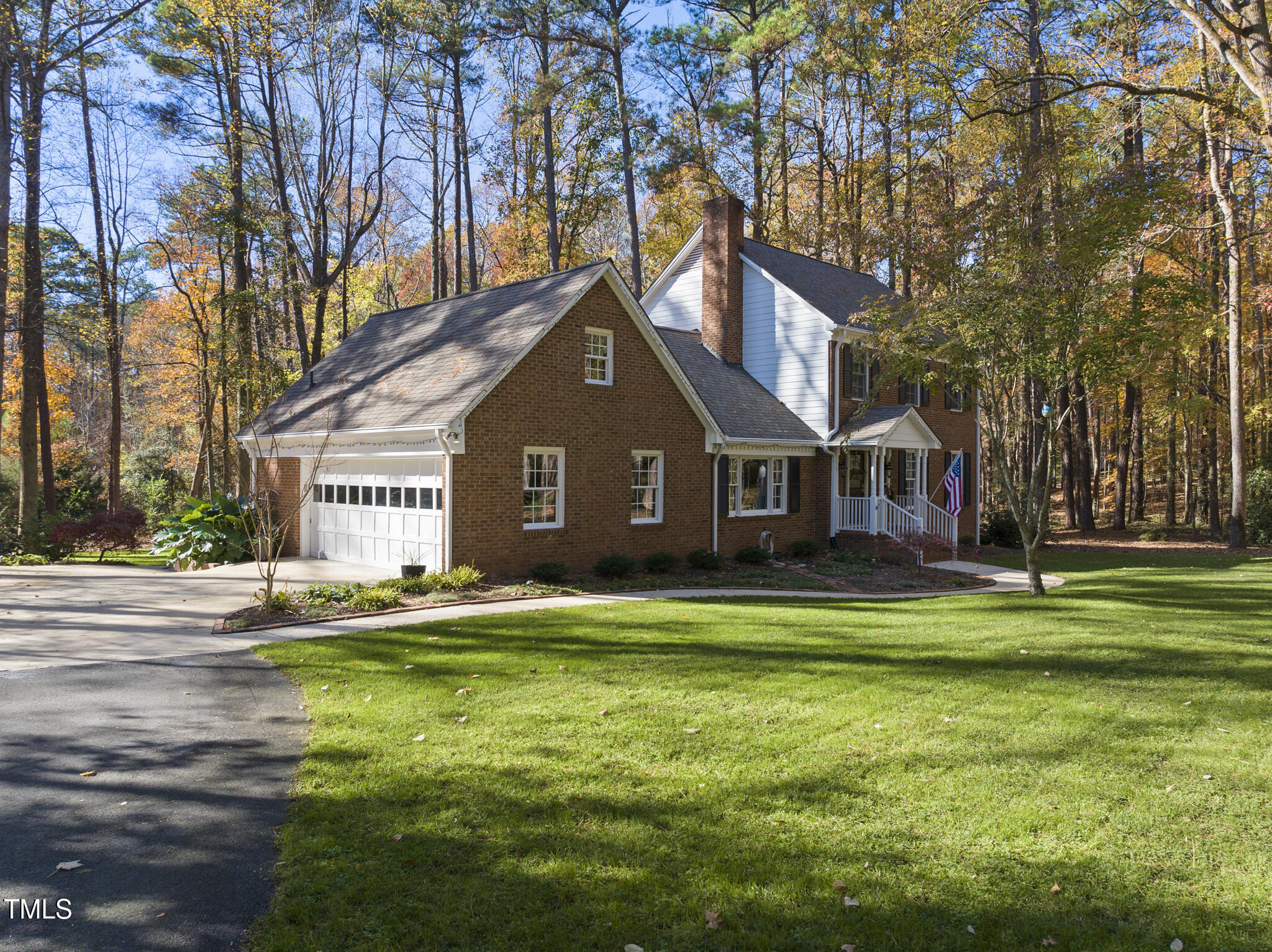 8009 Hollander Place