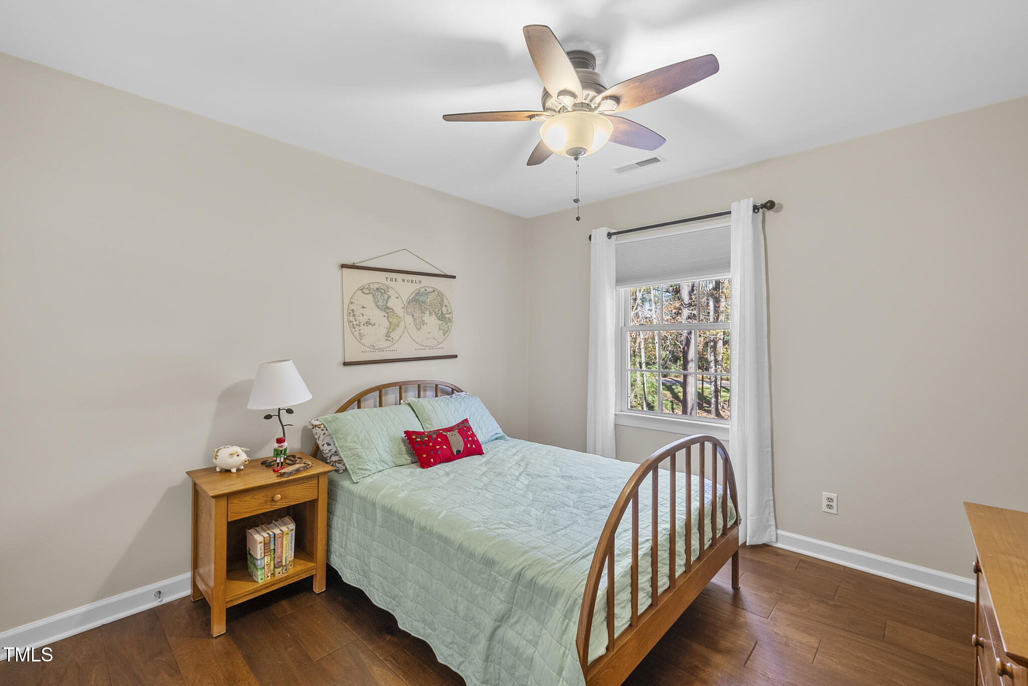 8009 Hollander Place