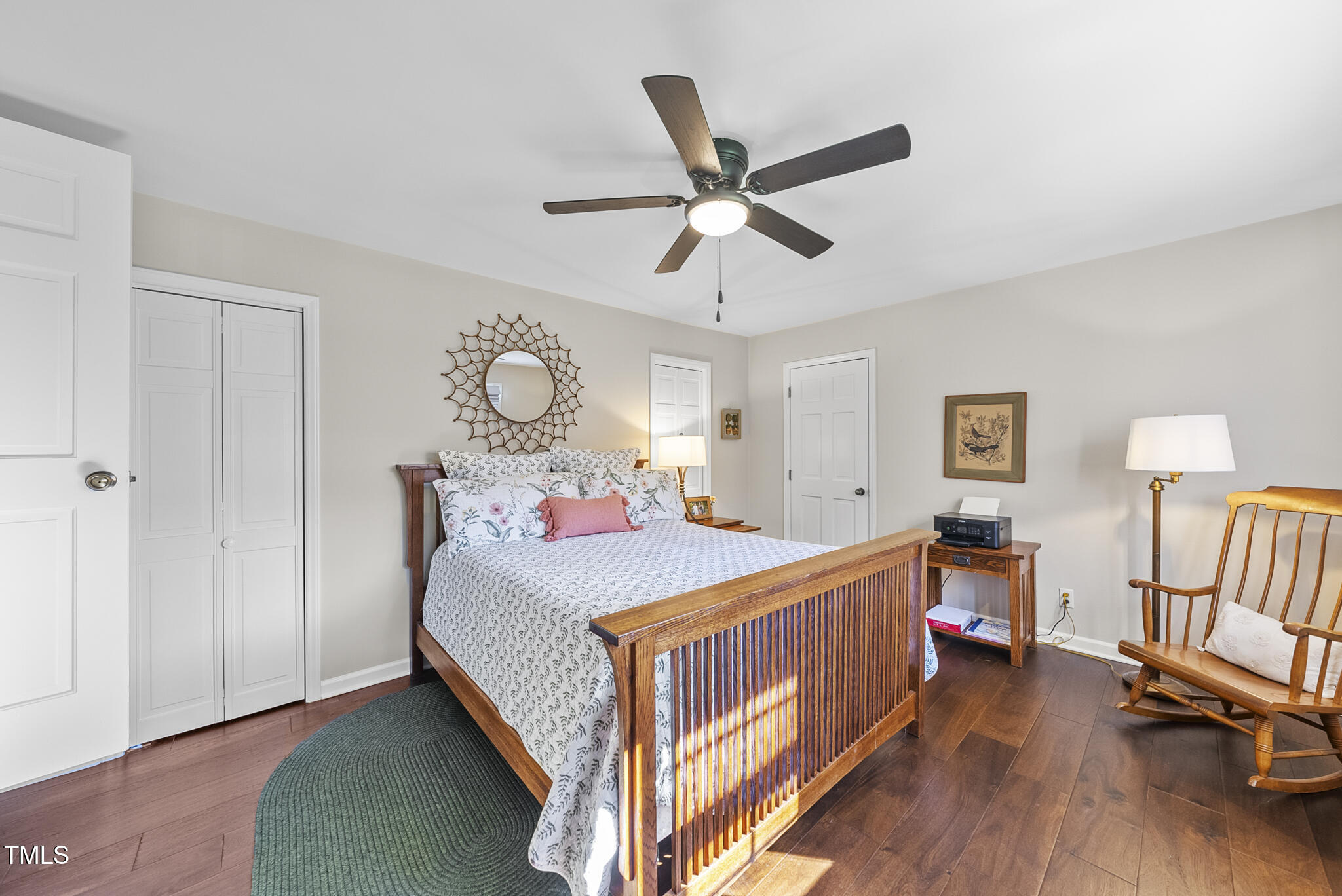 8009 Hollander Place