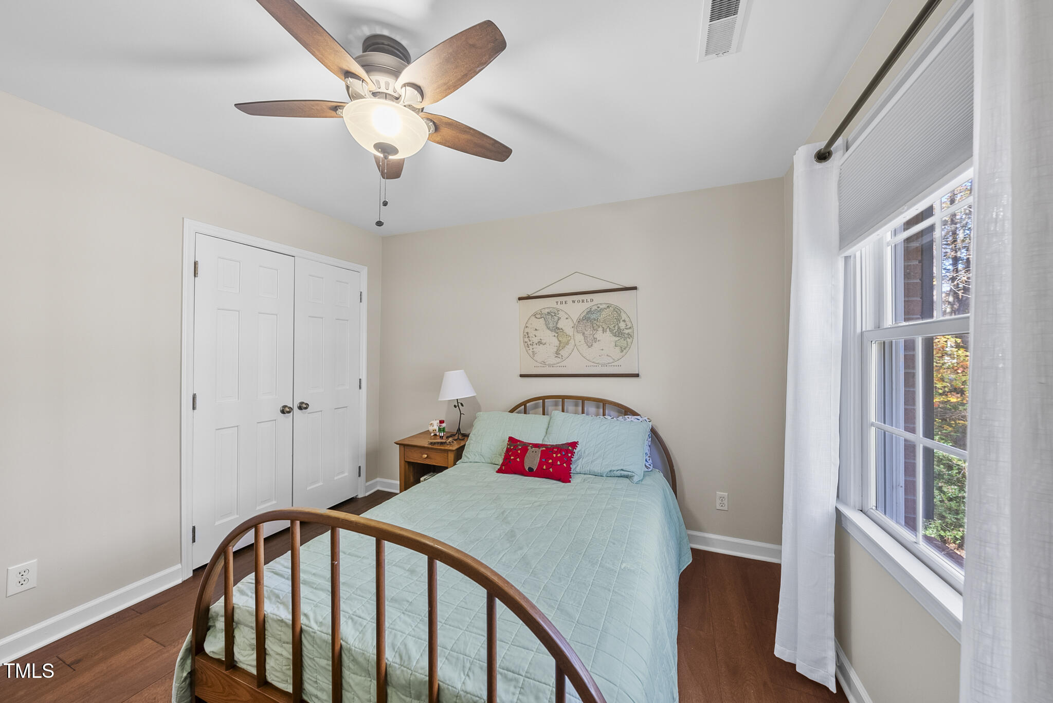 8009 Hollander Place