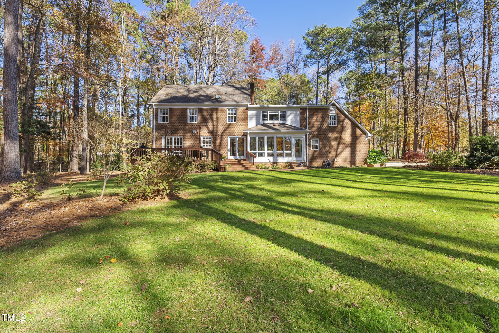 8009 Hollander Place