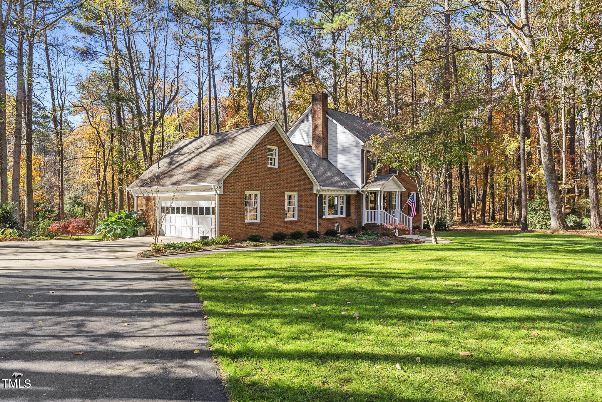 8009 Hollander Place