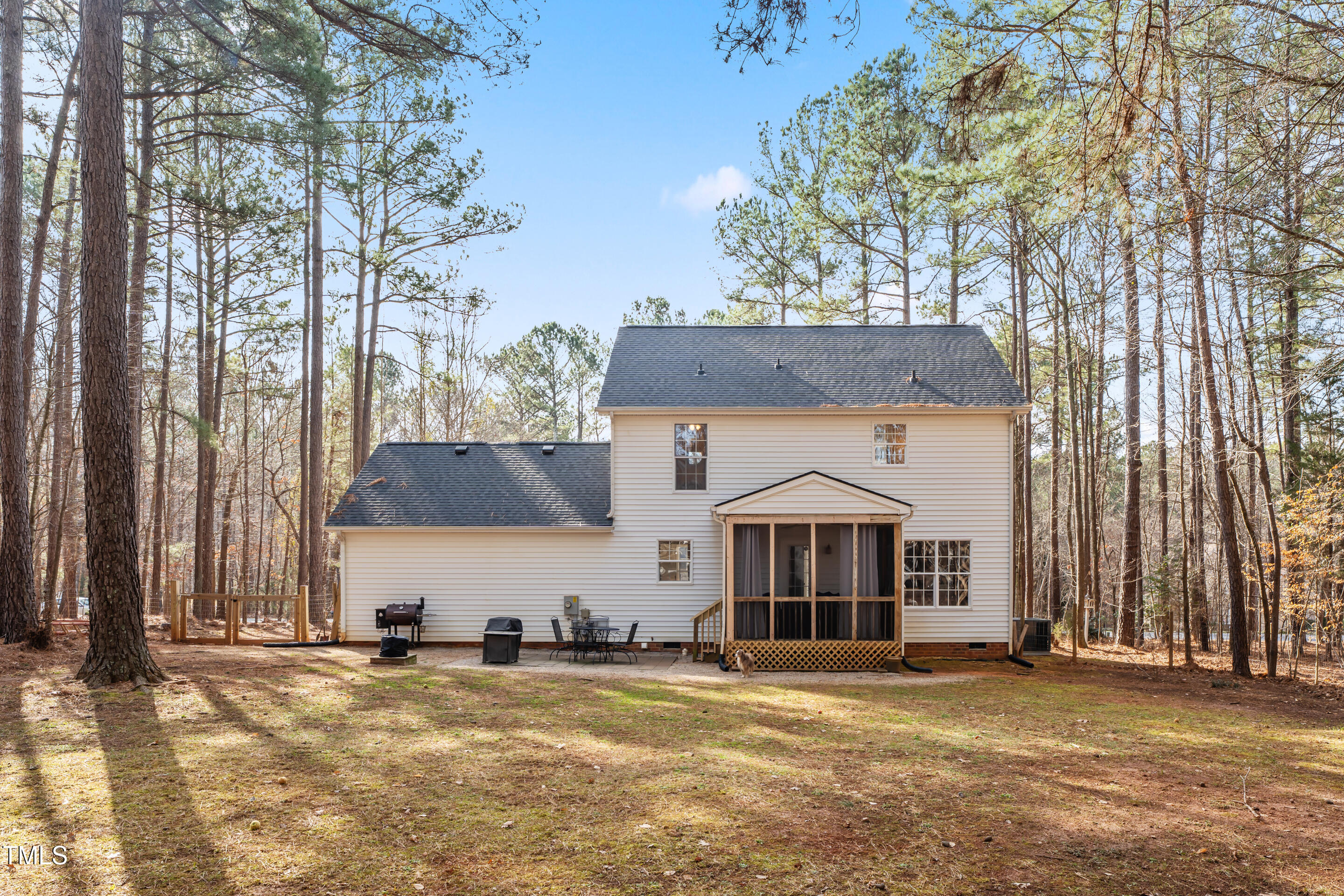 350 Longwood Drive