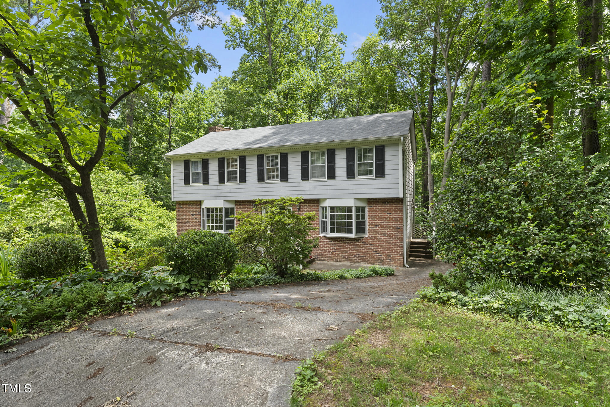2004 Beecham Circle