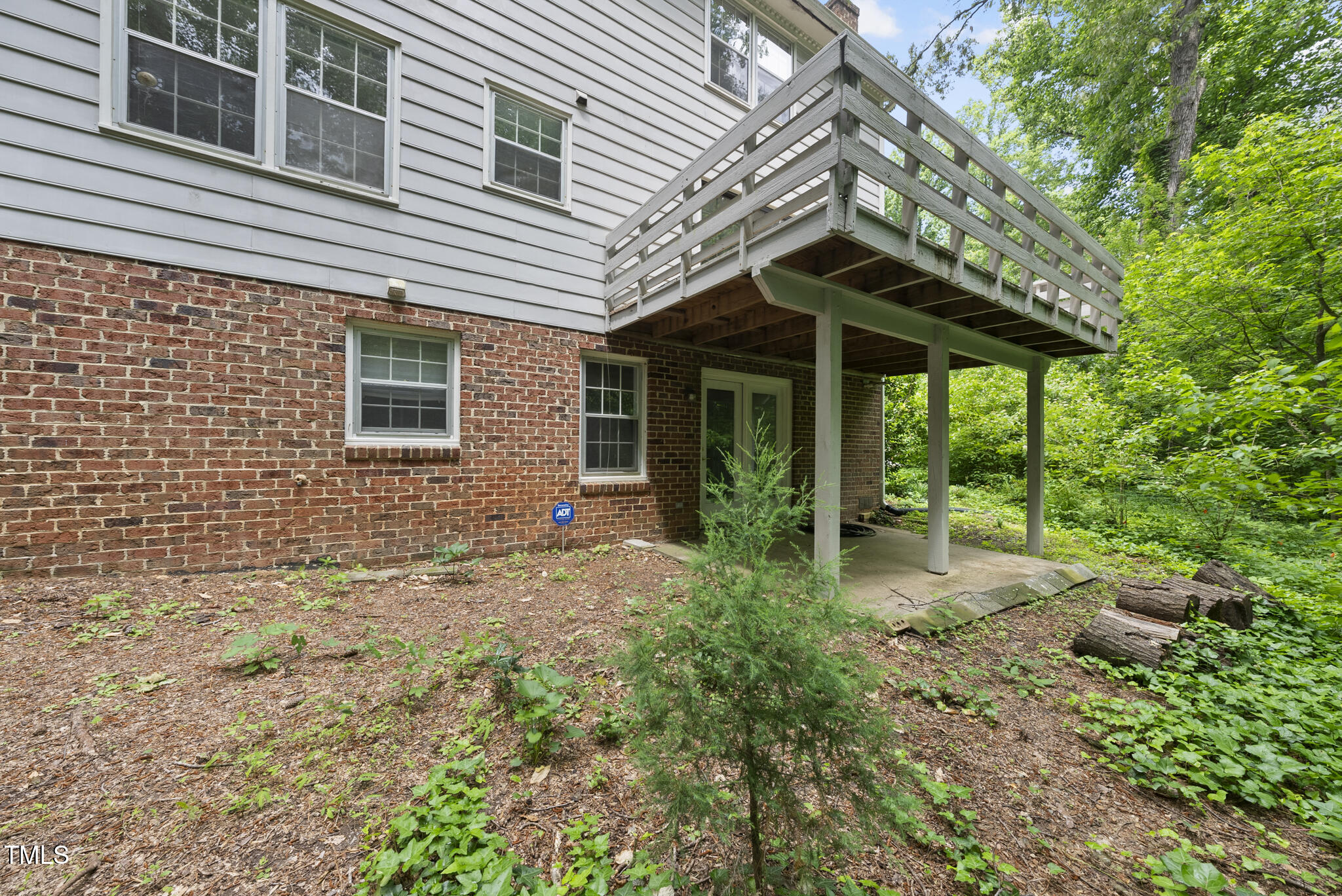 2004 Beecham Circle