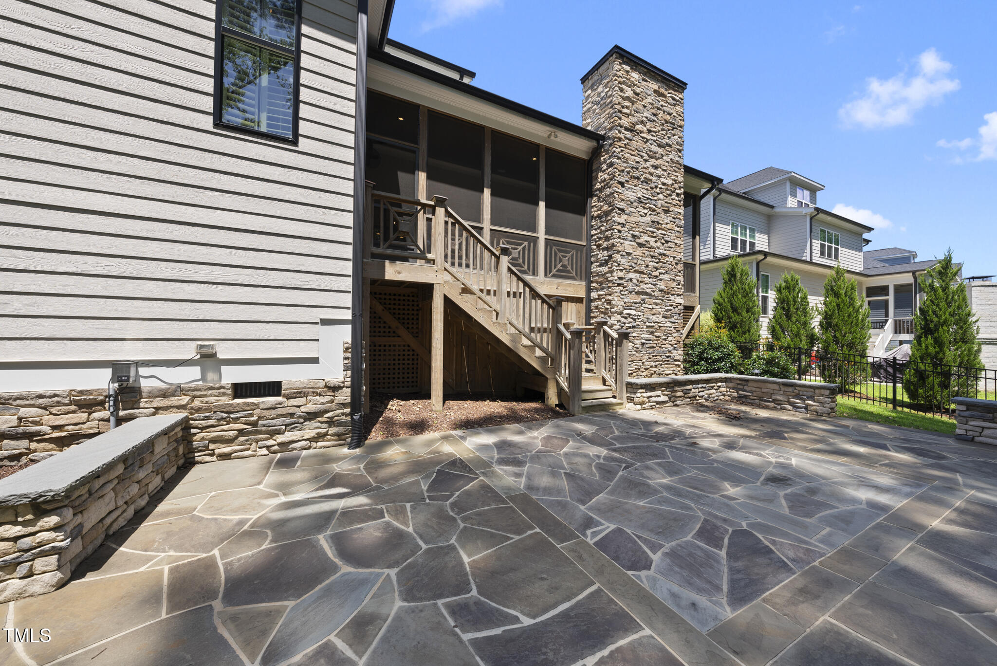 2073 Amalfi Place