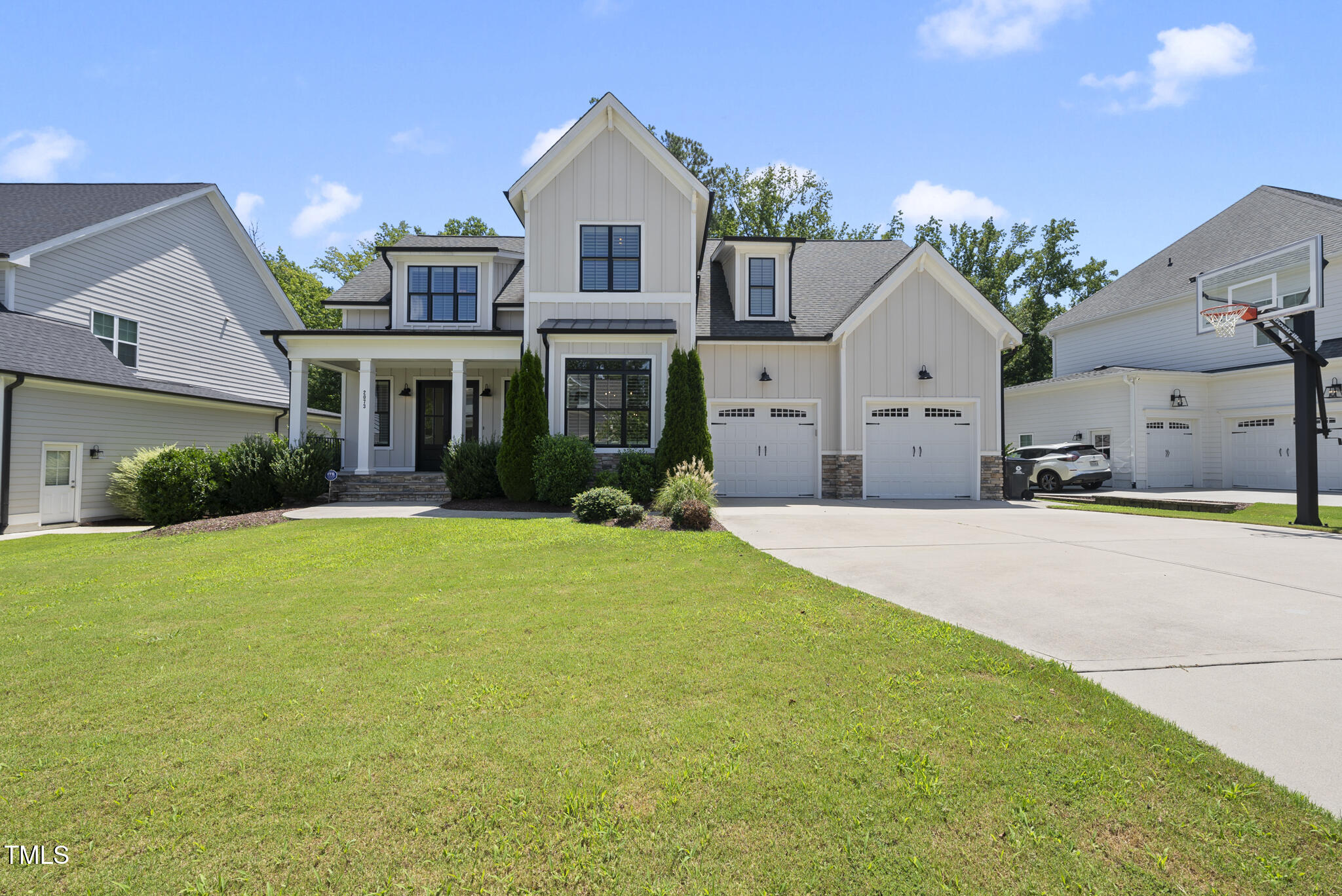 2073 Amalfi Place